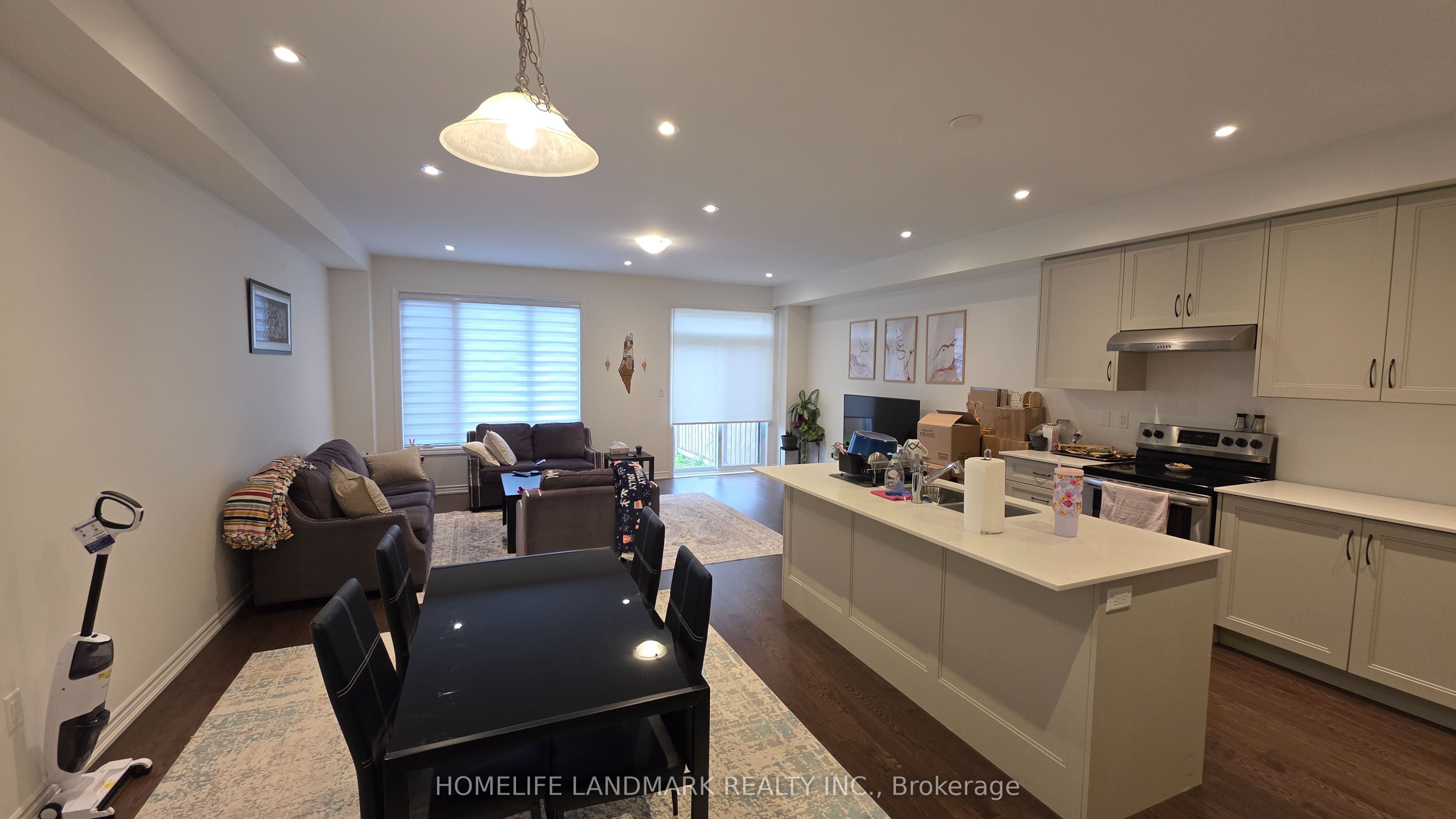 67 Laing Drive, Whitby, ON L1P 0N6 photo 3