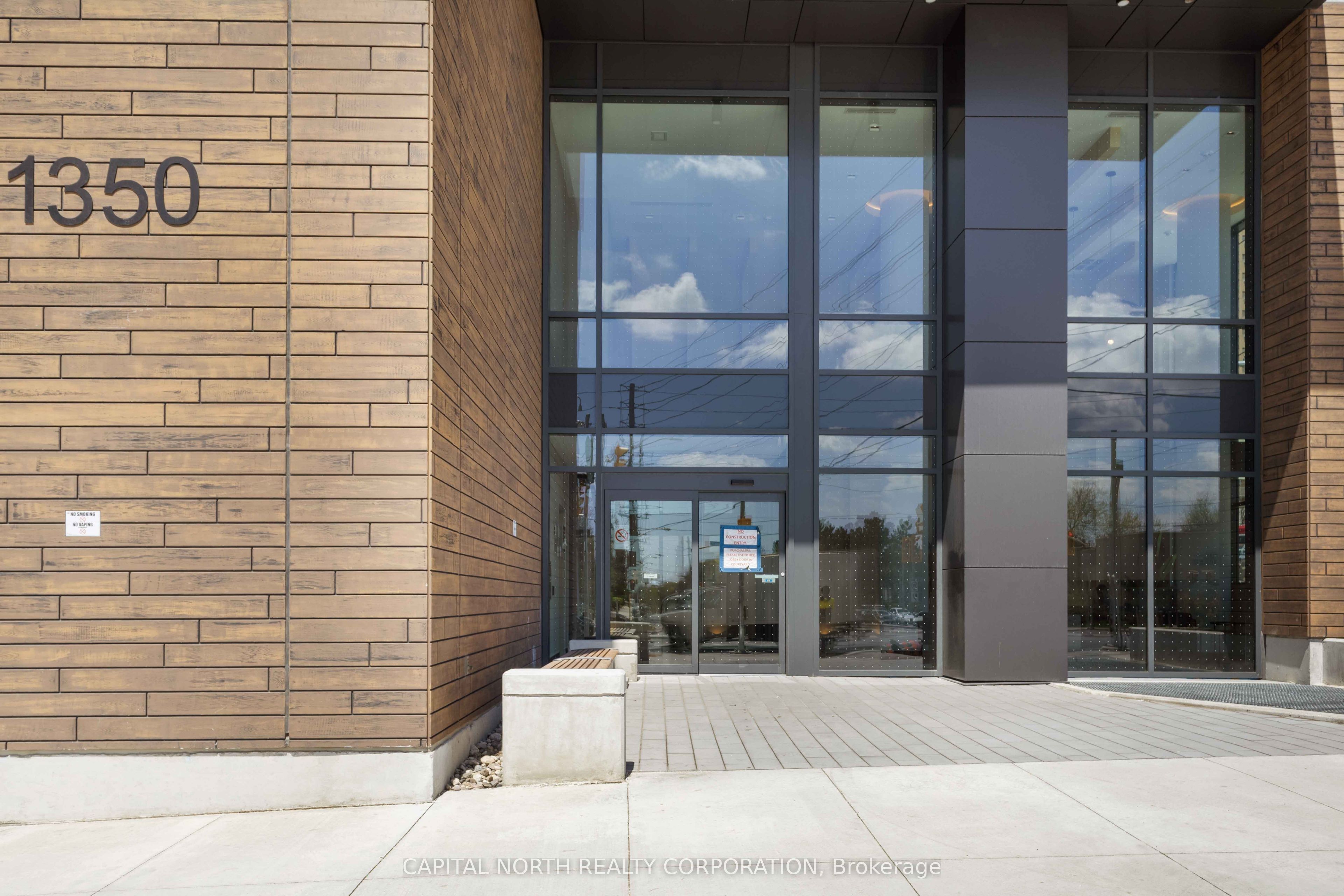 1350 Ellesmere Road 527, Toronto, ON M1P 0G6 photo 2
