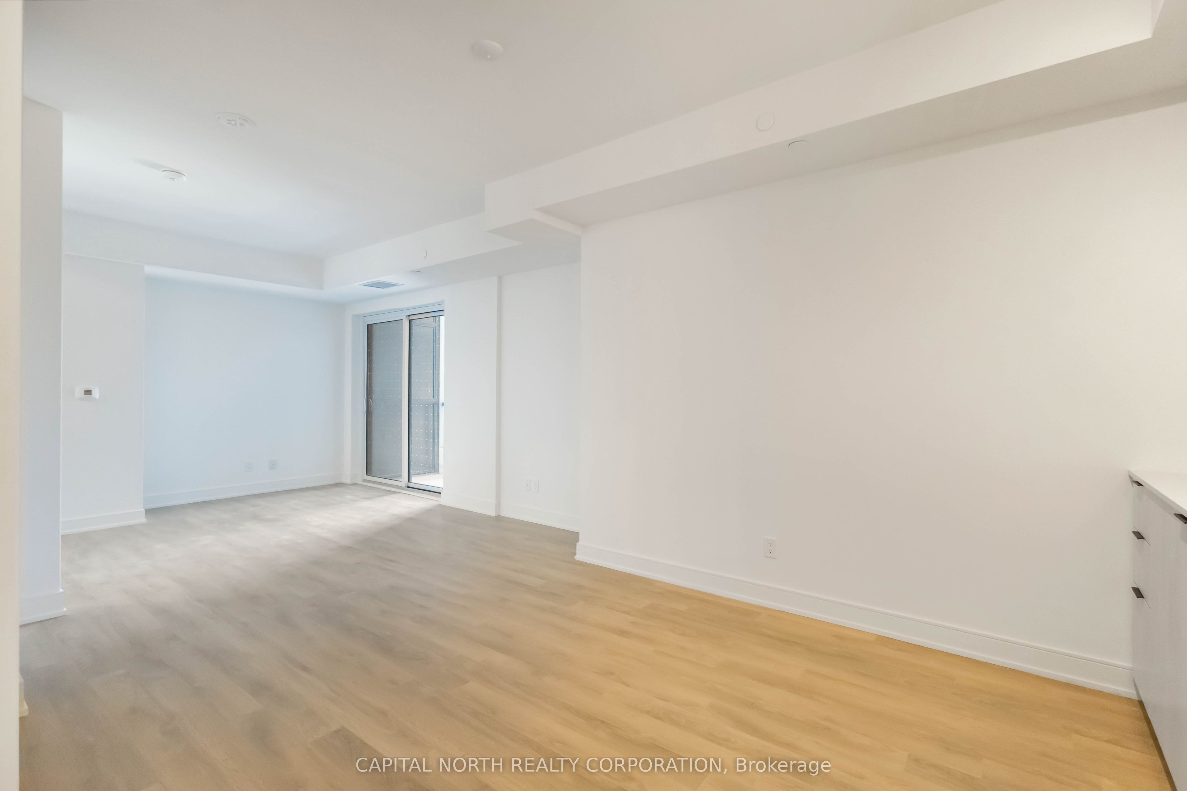 1350 Ellesmere Road 527, Toronto, ON M1P 0G6 photo 4