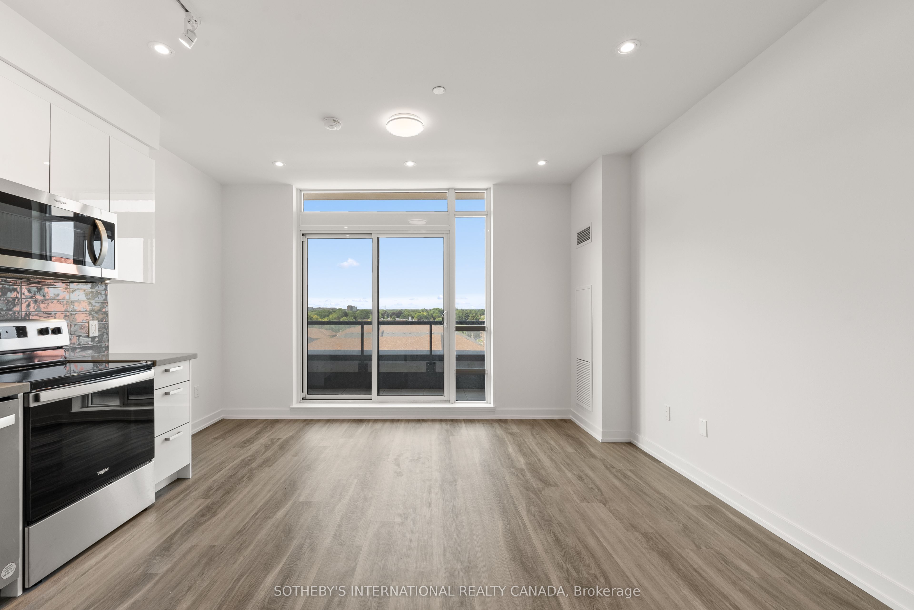 1010 Dundas Street E PH 20, Whitby, ON L1N 0L6 photo 5