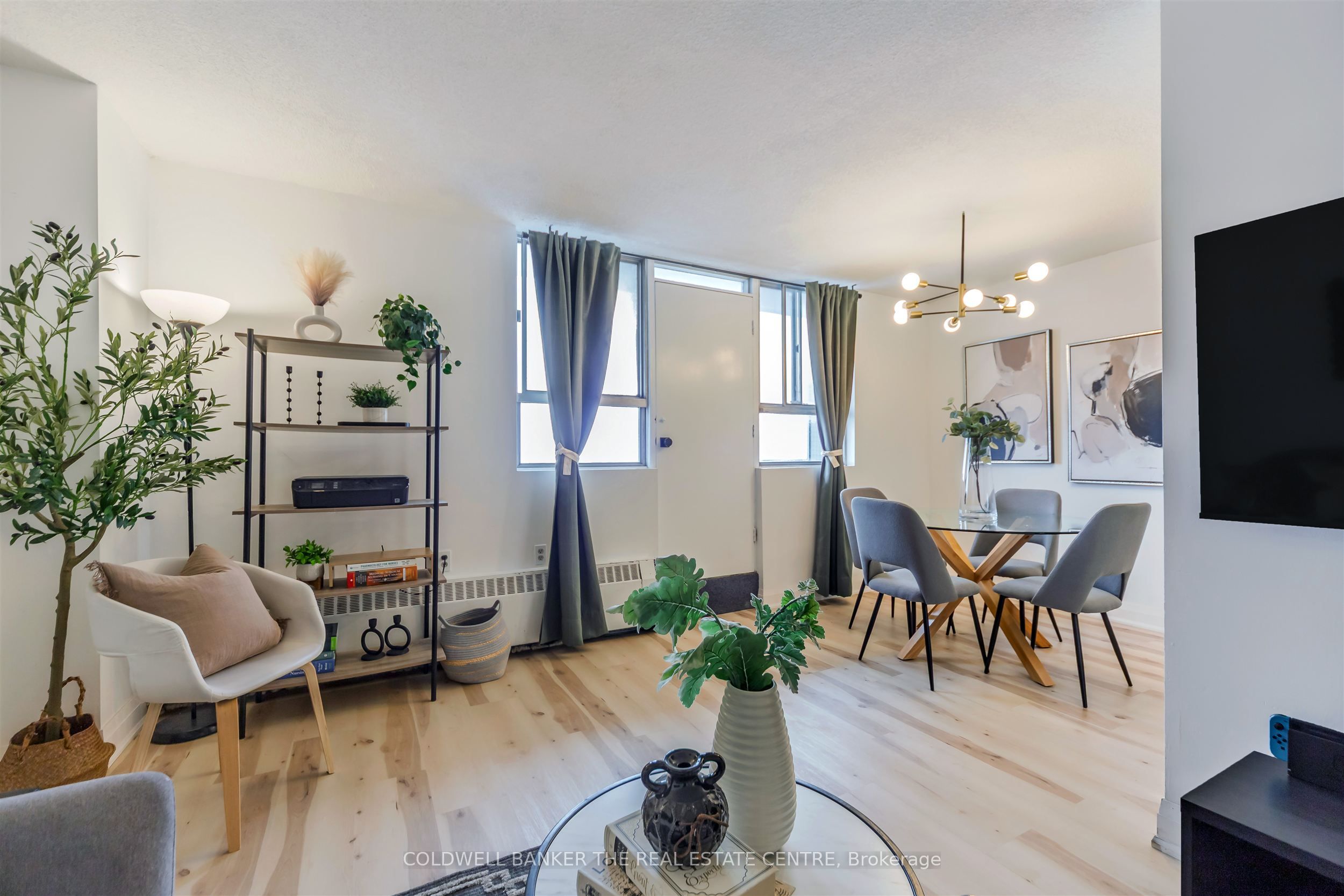100 Dundalk Drive 1006, Toronto, ON M1P 4V2 photo 5