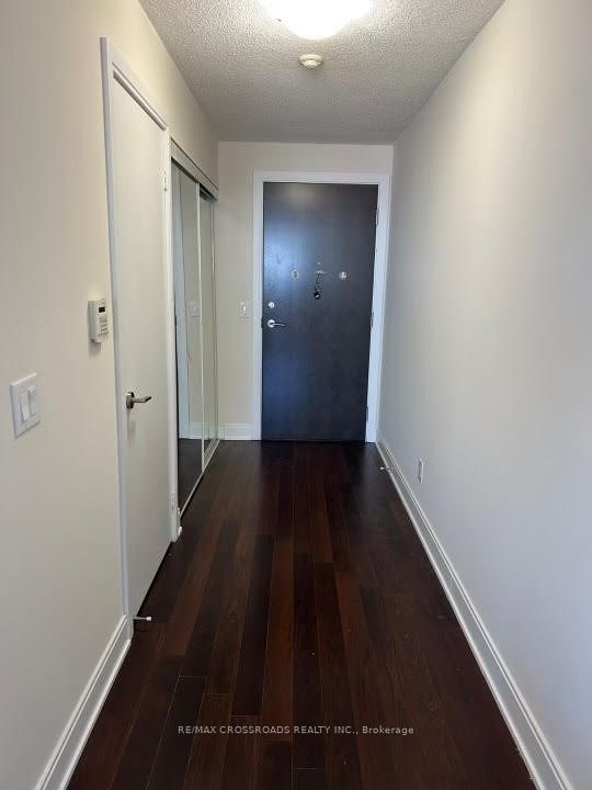 135 Village Green Square 3326, Toronto, ON M1S 0G4 photo 5