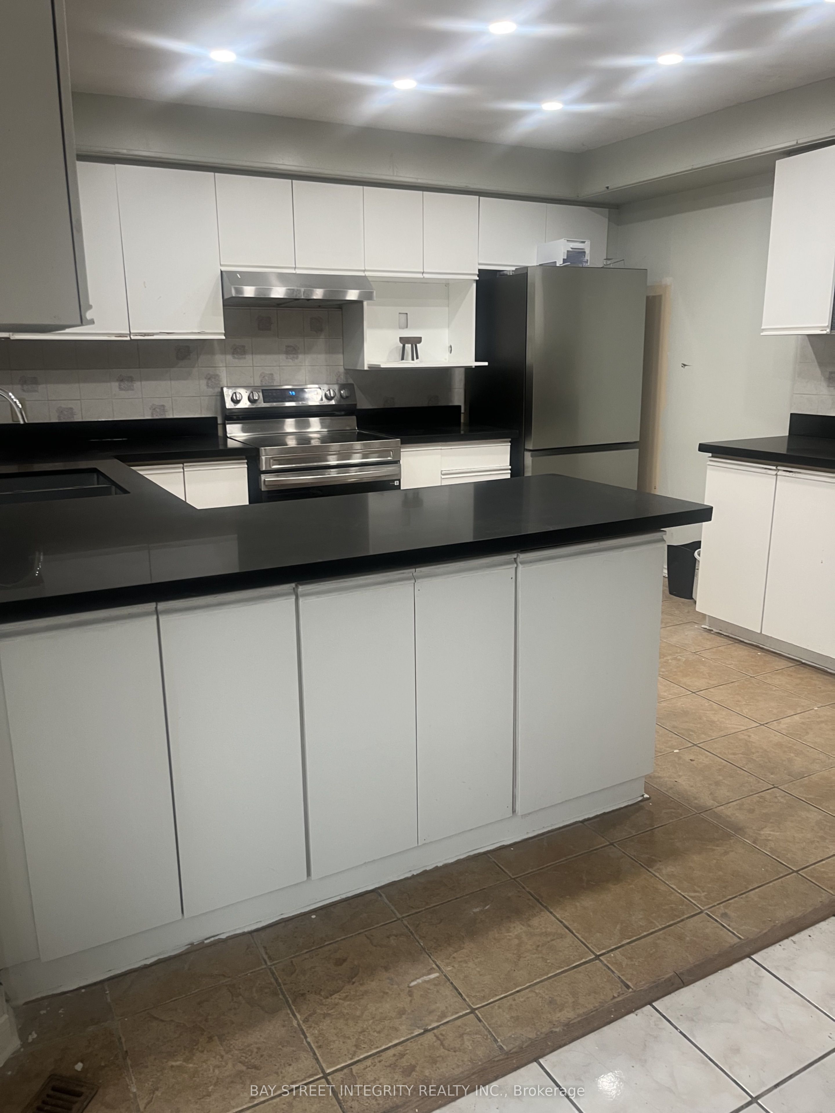 2 Glenheather Terrace Upper, Toronto, ON M1B 5H3
