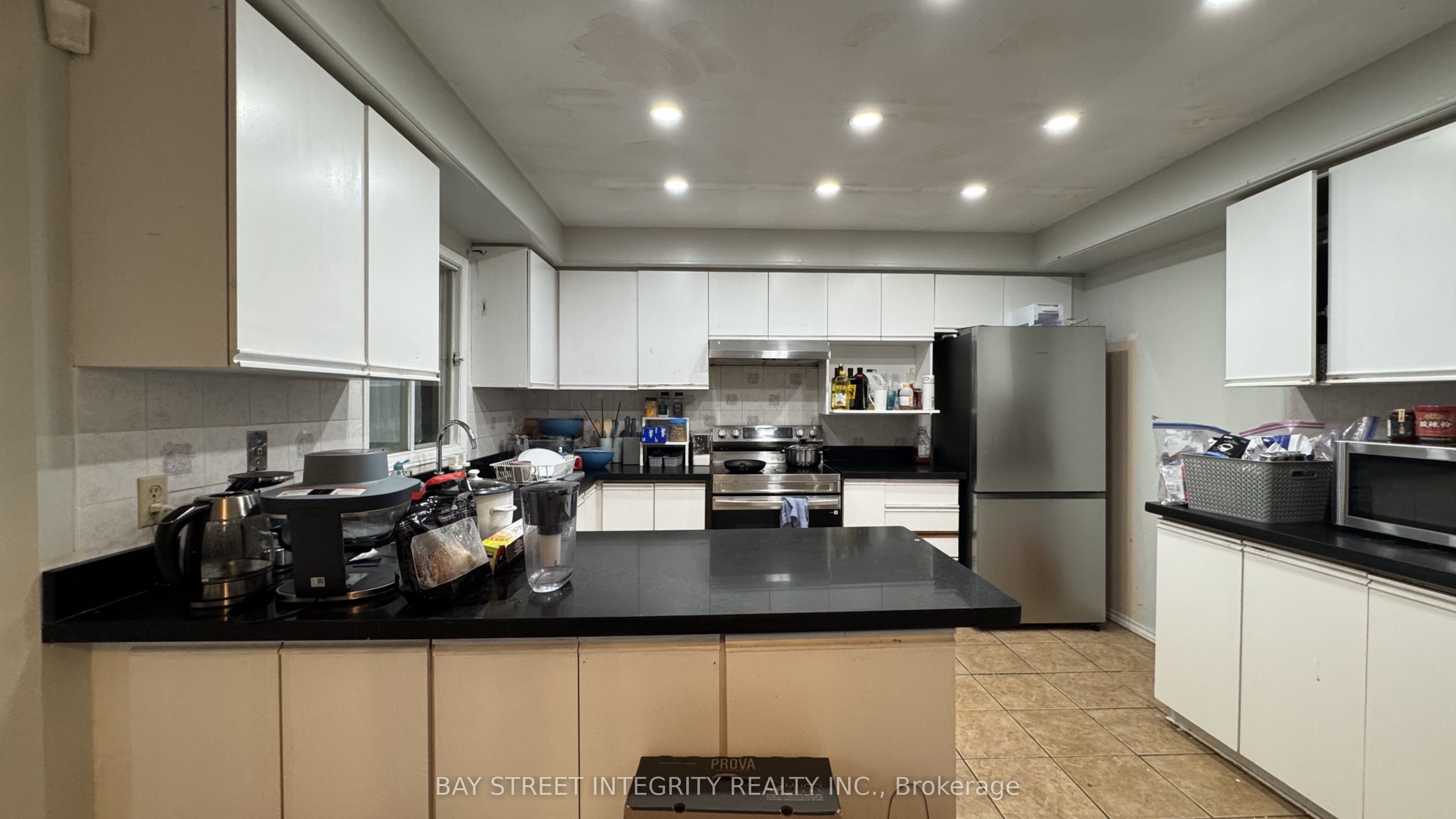2 Glenheather Terrace Upper, Toronto, ON M1B 5H3 photo 2