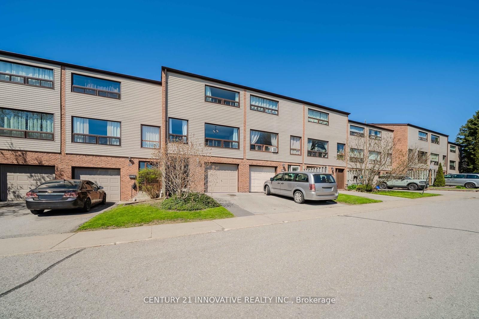 35 The Bridle Path, Clarington, ON L1C 3W1 photo 2