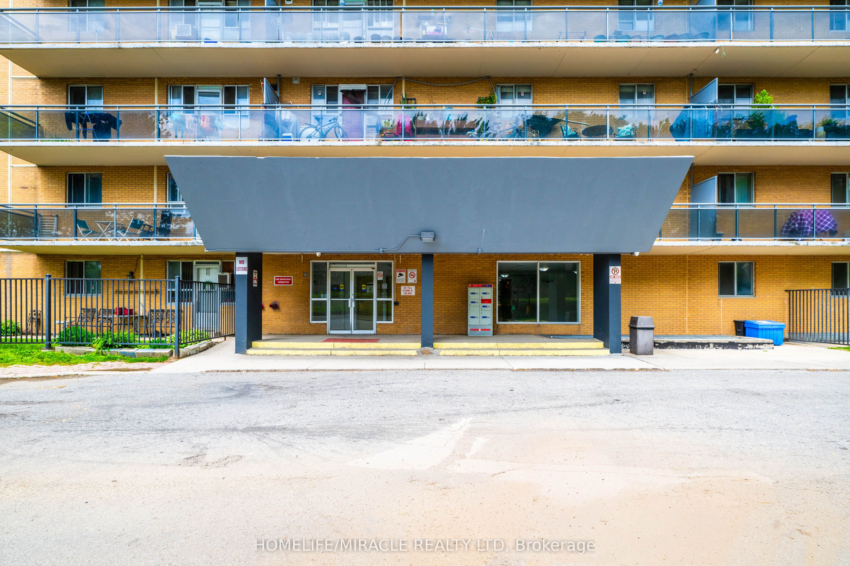 100 Dundalk Drive 707, Toronto, ON M1P 4V2 photo 4