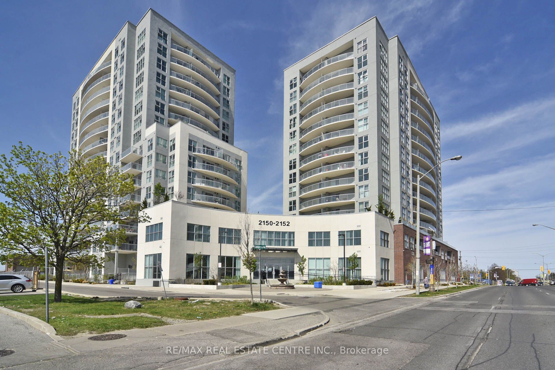 2152 Lawrence Avenue E 608, Toronto, ON M1R 3A7