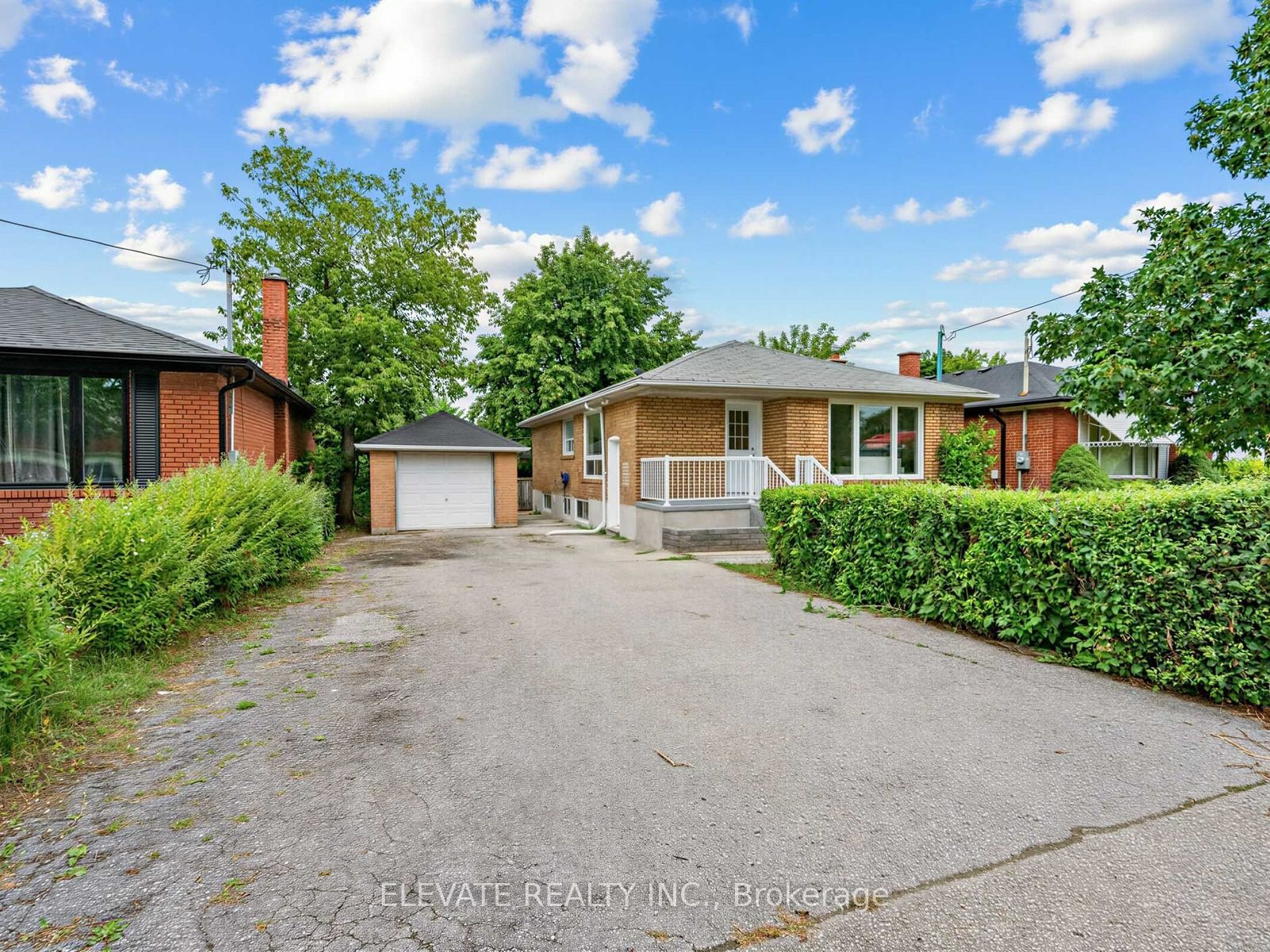 730 Danforth Road, Toronto, ON M1K 1G5