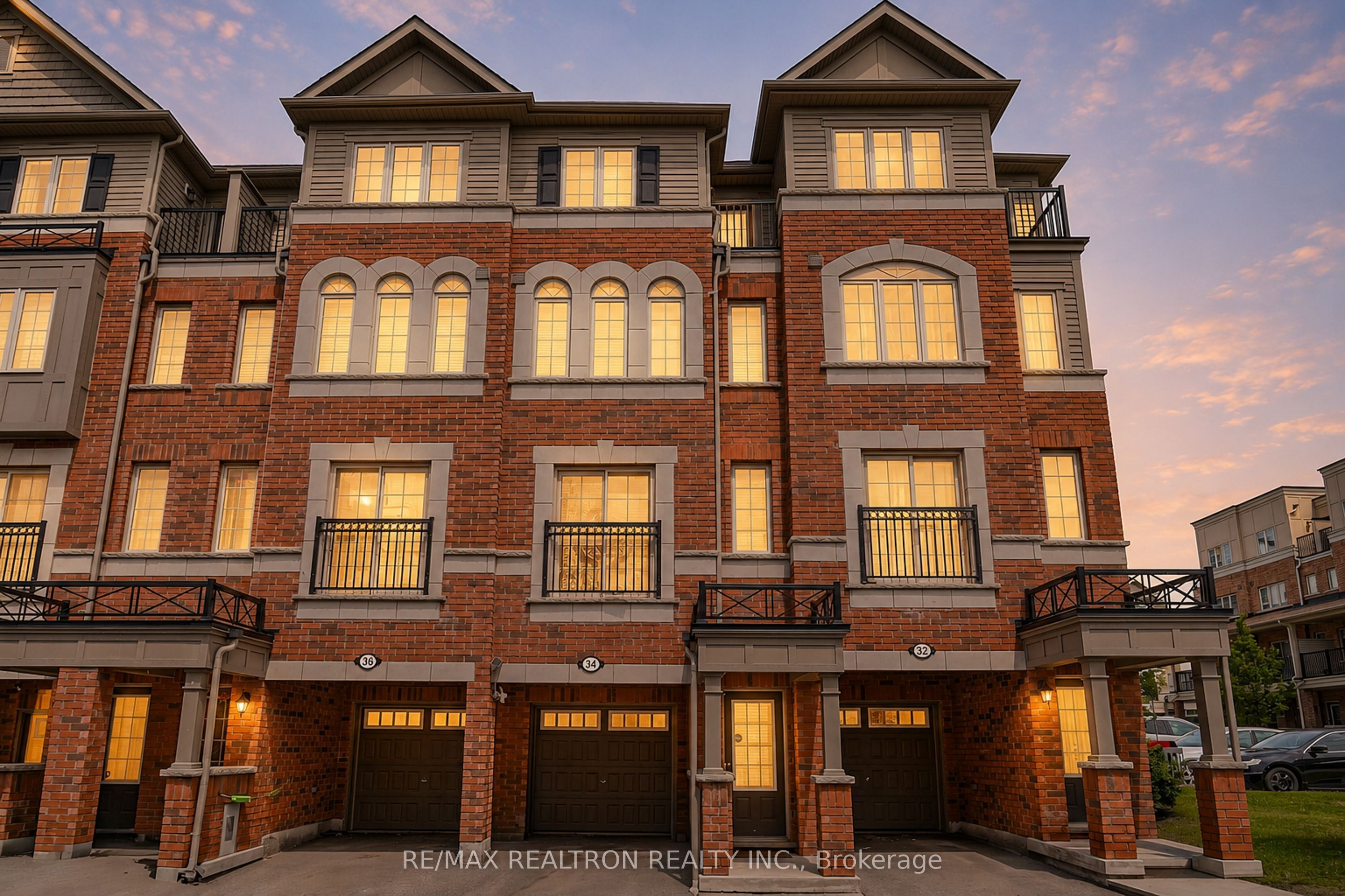 34 Glenstal Path, Oshawa, ON L1L 0L2 photo 3