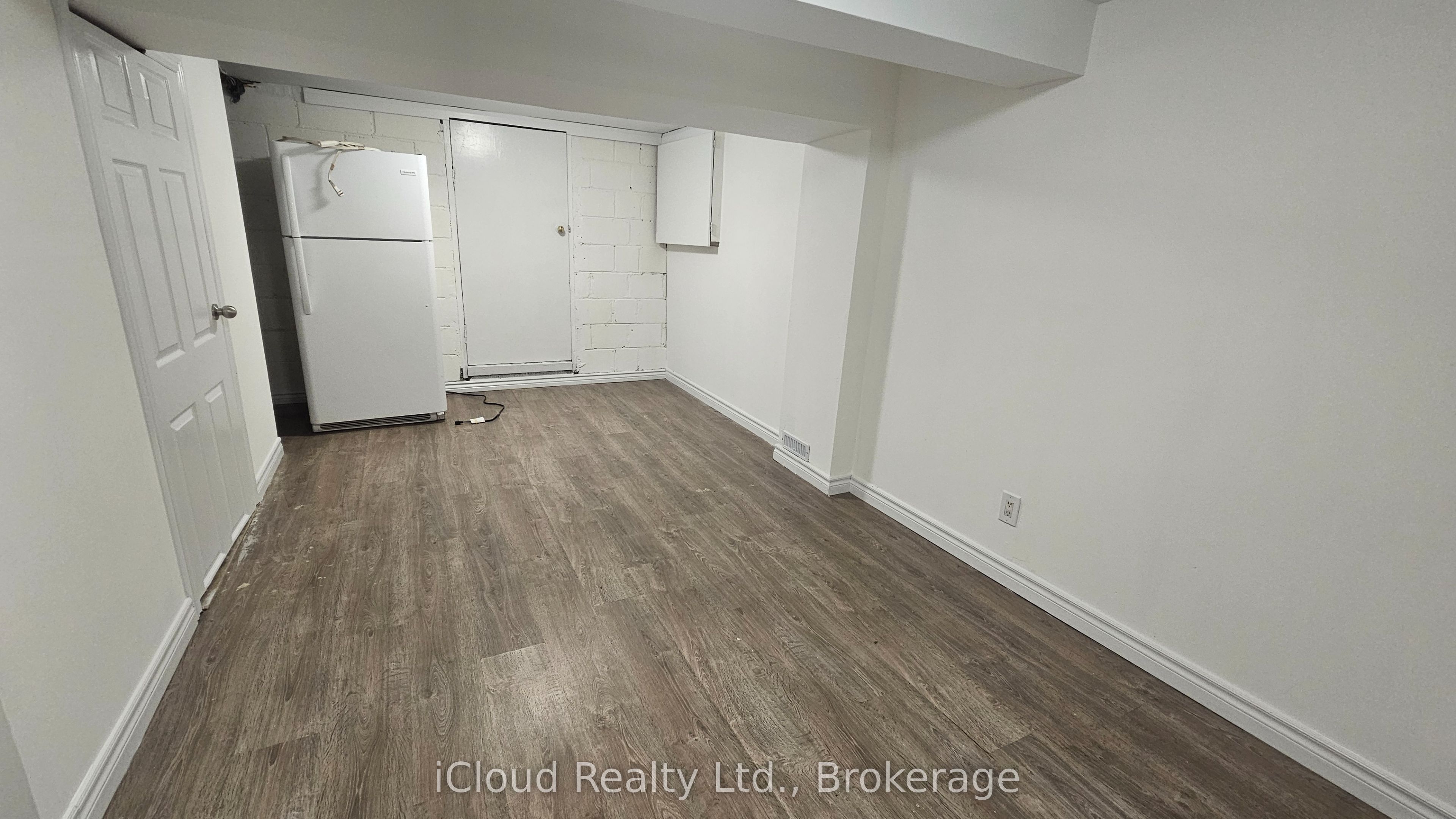 111 Bexhill Avenue Bsmnt, Toronto, ON M1L 3C2 photo 5