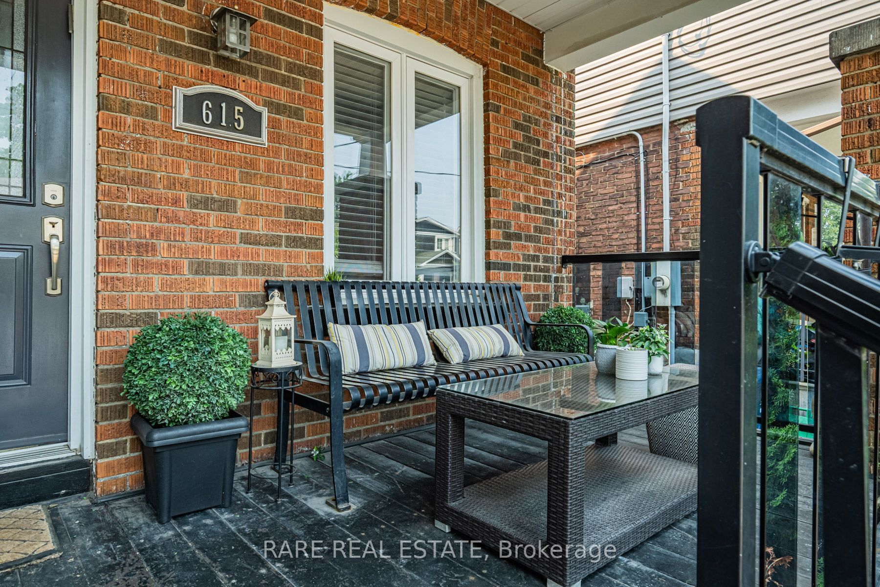 615 Miverton Boulevard, Toronto, ON M4C 1X8 photo 4