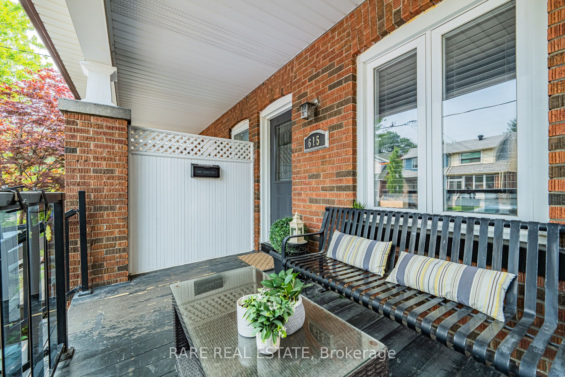 615 Miverton Boulevard, Toronto, ON M4C 1X8 photo 5