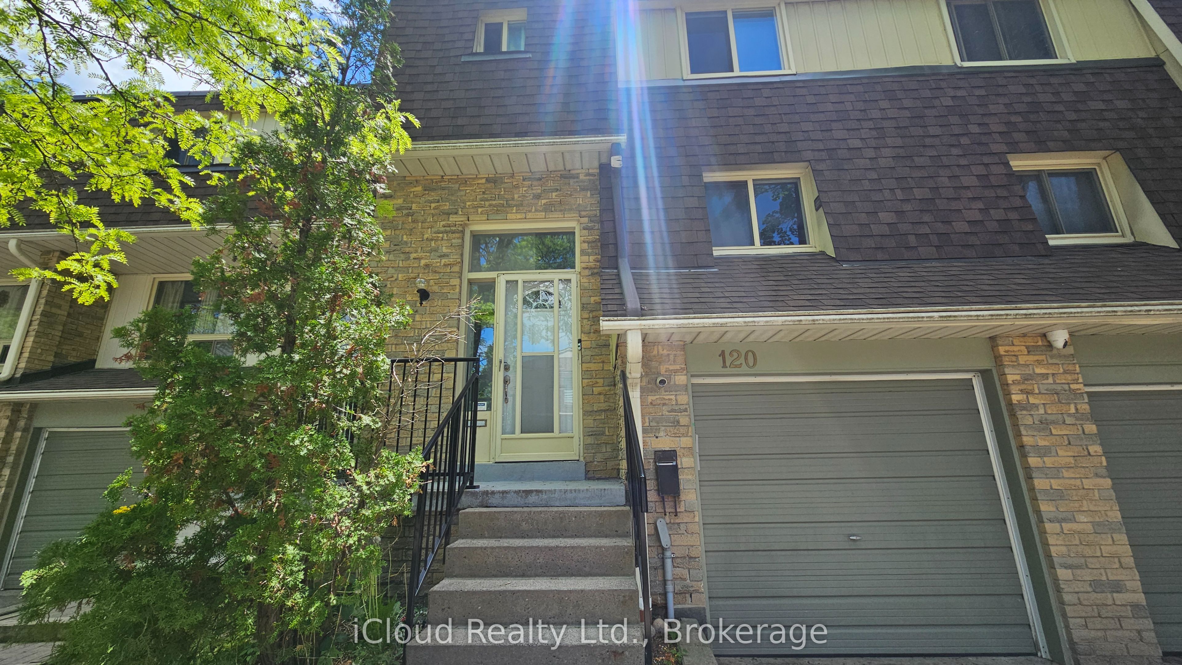 371 Orton Park 120, Toronto, ON M1G 3V1 photo 3