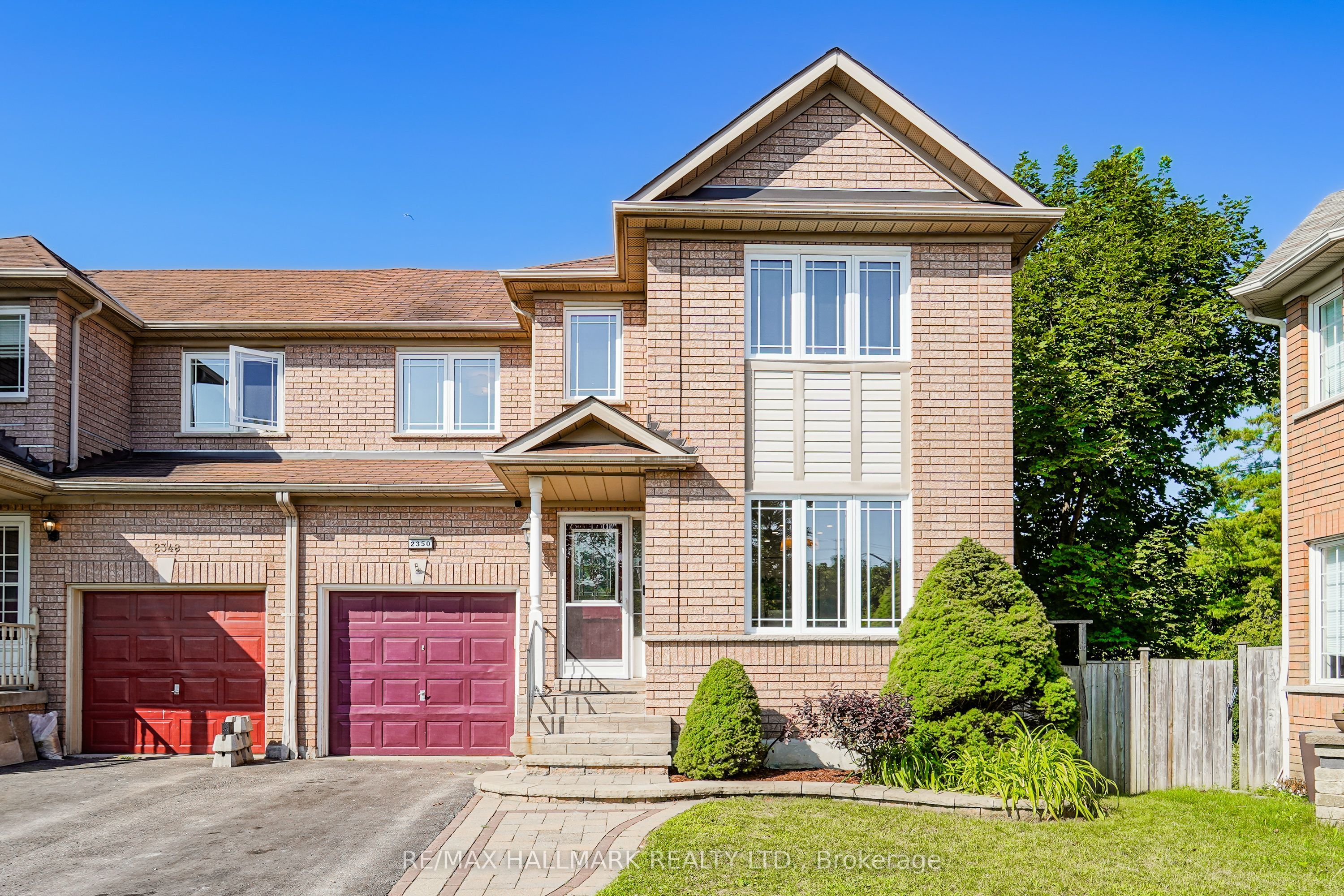 2350 Clearside Court, Pickering, ON L1X 2V1 photo 2