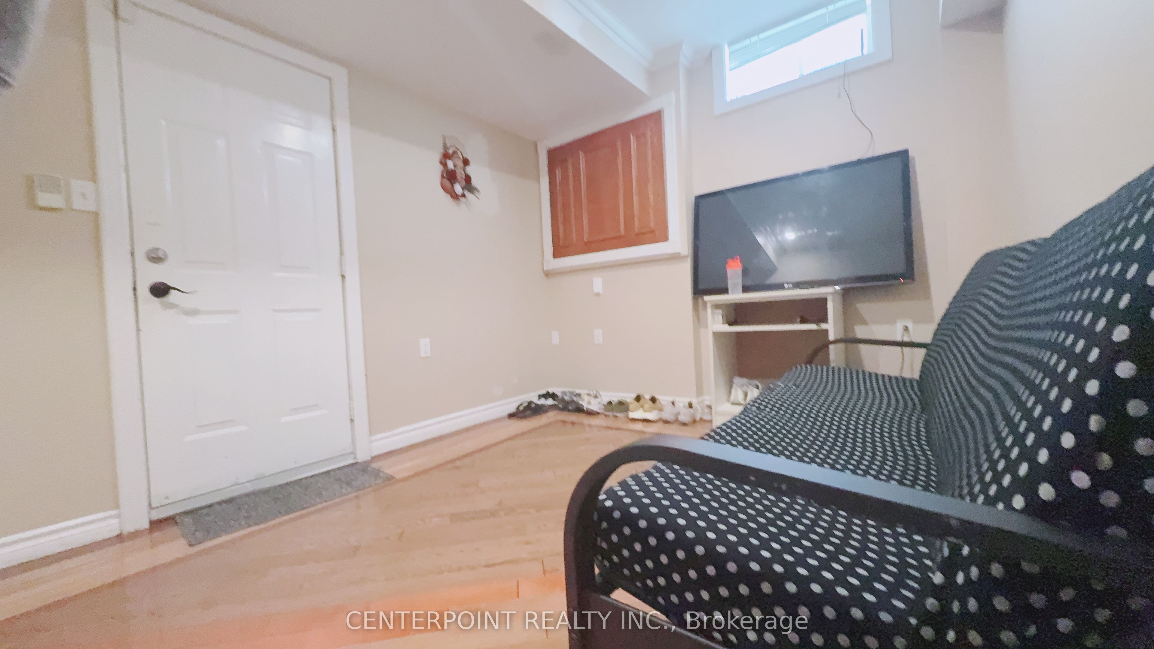 724 Hillcrest Road, Pickering, ON L1W 2P1 photo 4