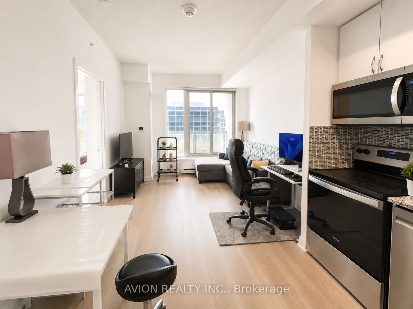 3220 Sheppard Avenue E 212, Toronto, ON M1T 3K3