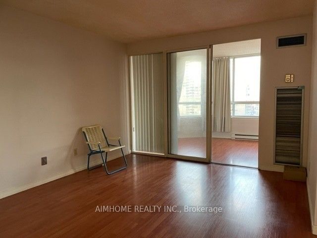 175 Bamburgh Circle 906, Toronto, ON M1W 3X8 photo 5