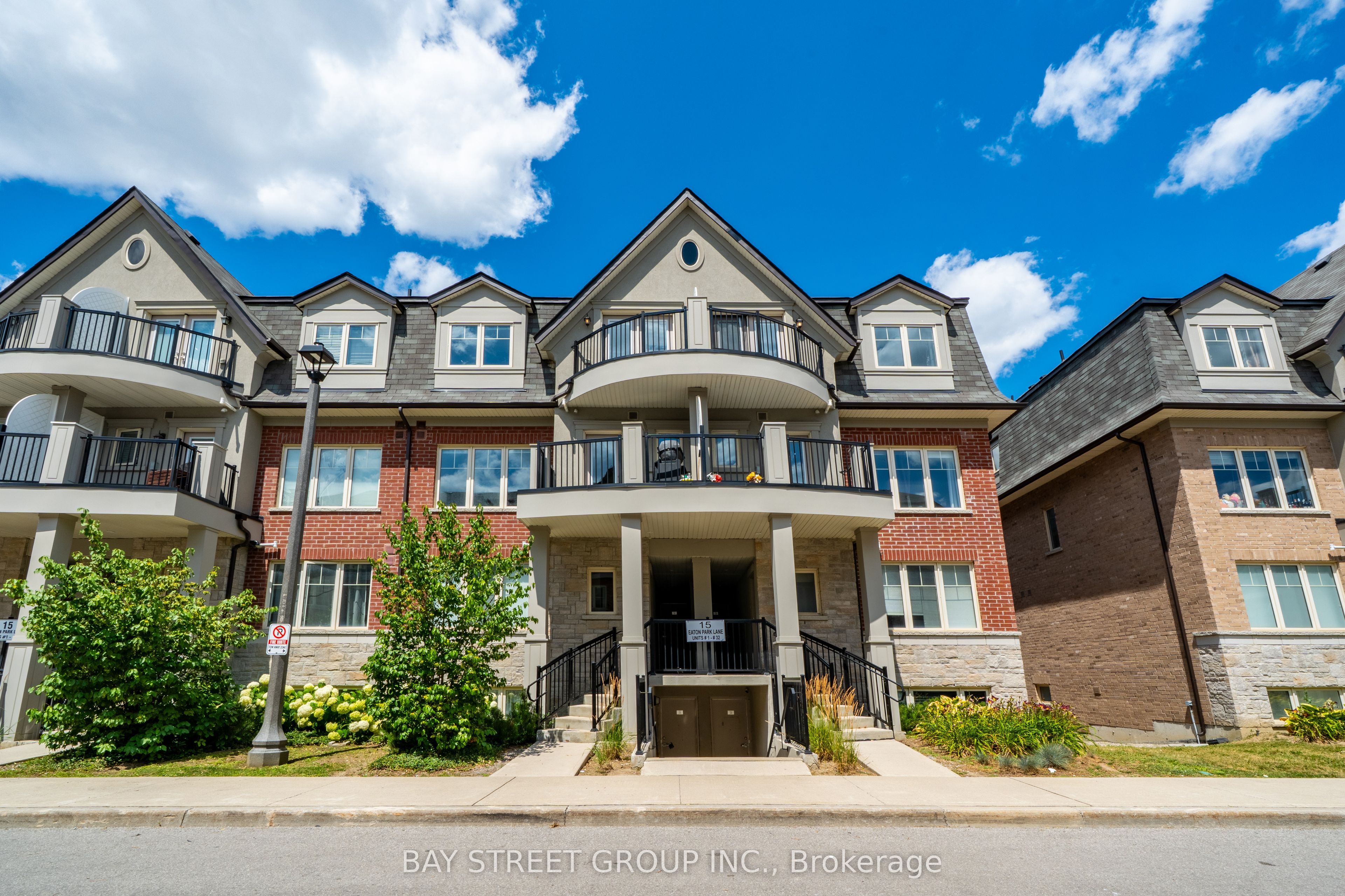 15 Eaton Park Lane 27, Toronto, ON M1W 0A5 photo 2
