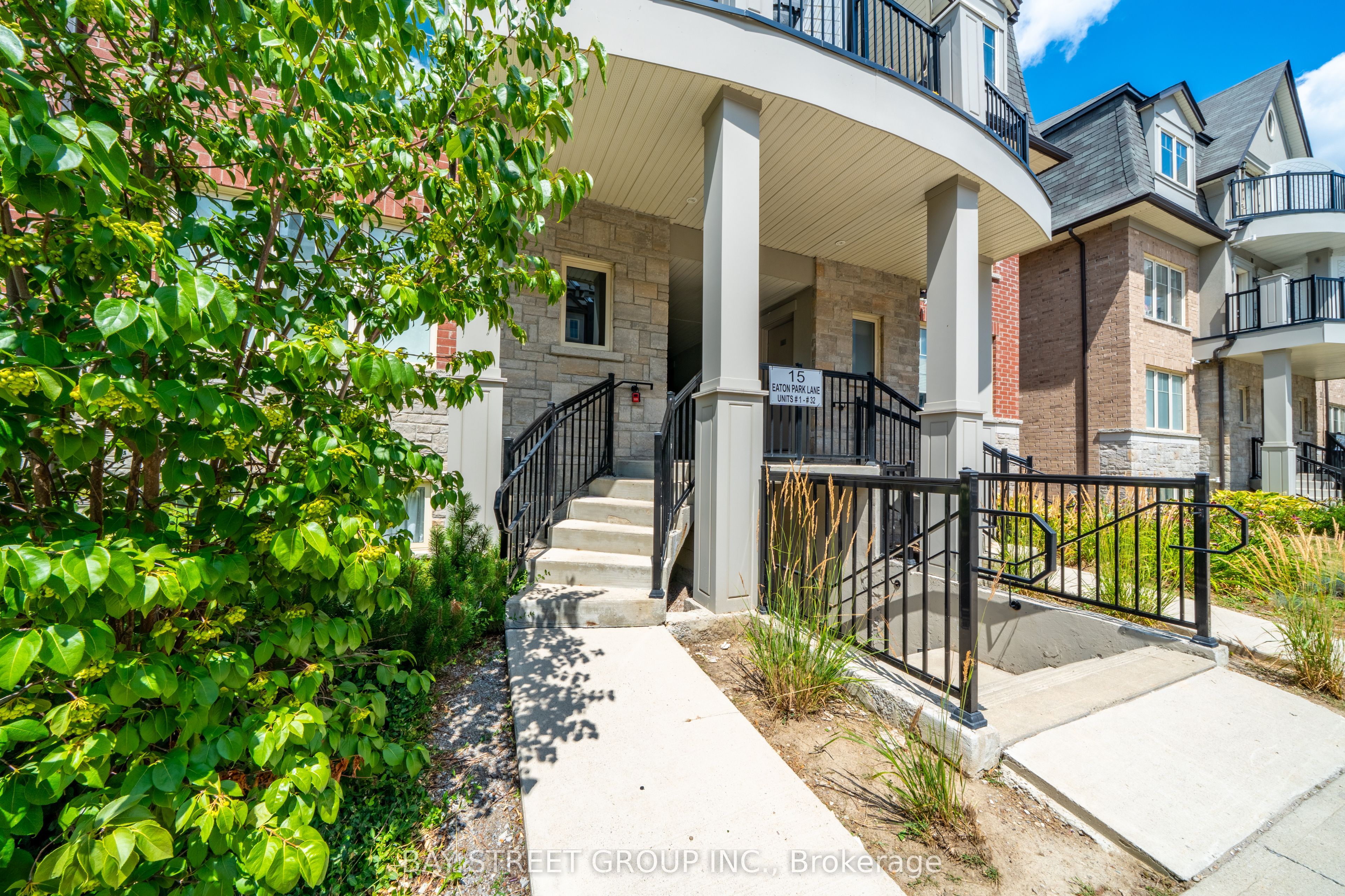15 Eaton Park Lane 27, Toronto, ON M1W 0A5 photo 3