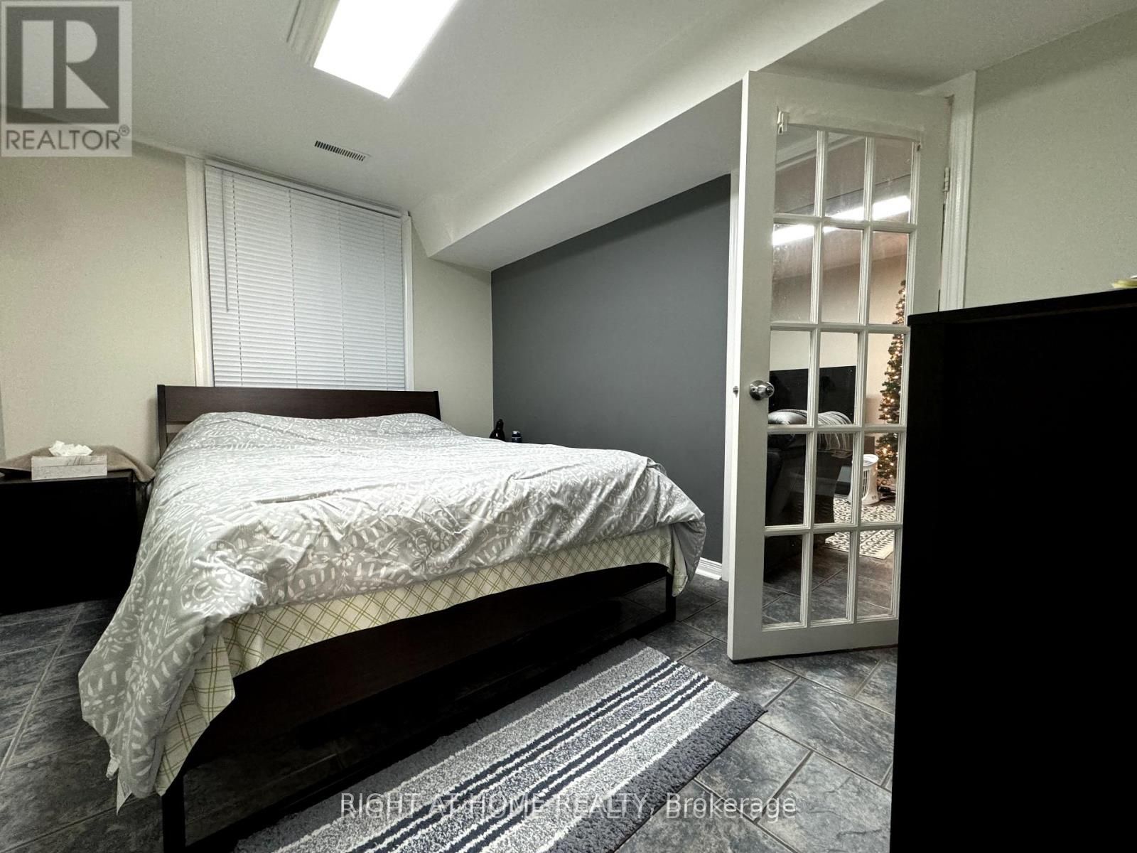 70 Fairmeadow Place Lower, Whitby, ON L1N 8W3 photo 4