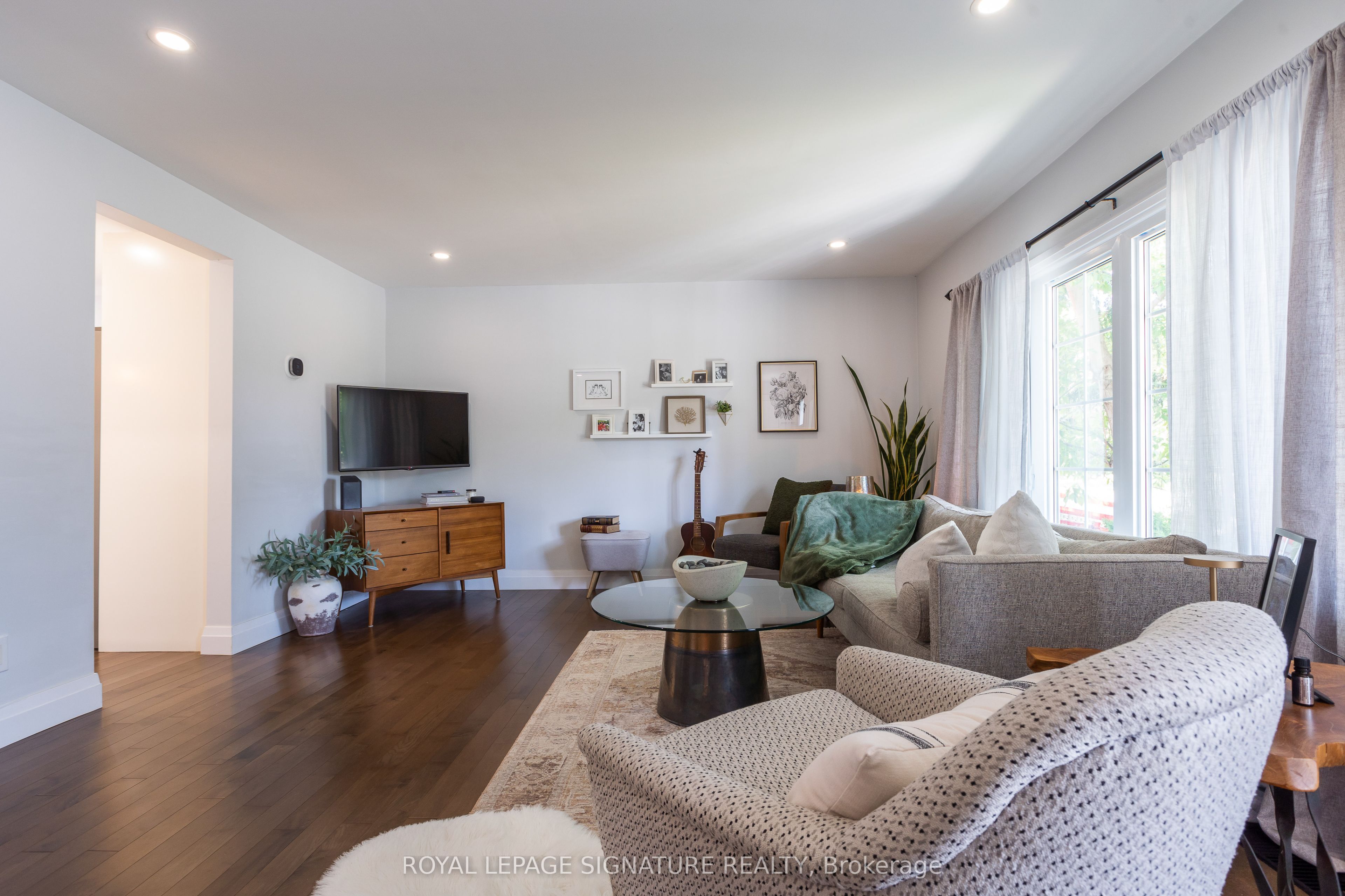 514 Ash Street, Whitby, ON L1N 4B6