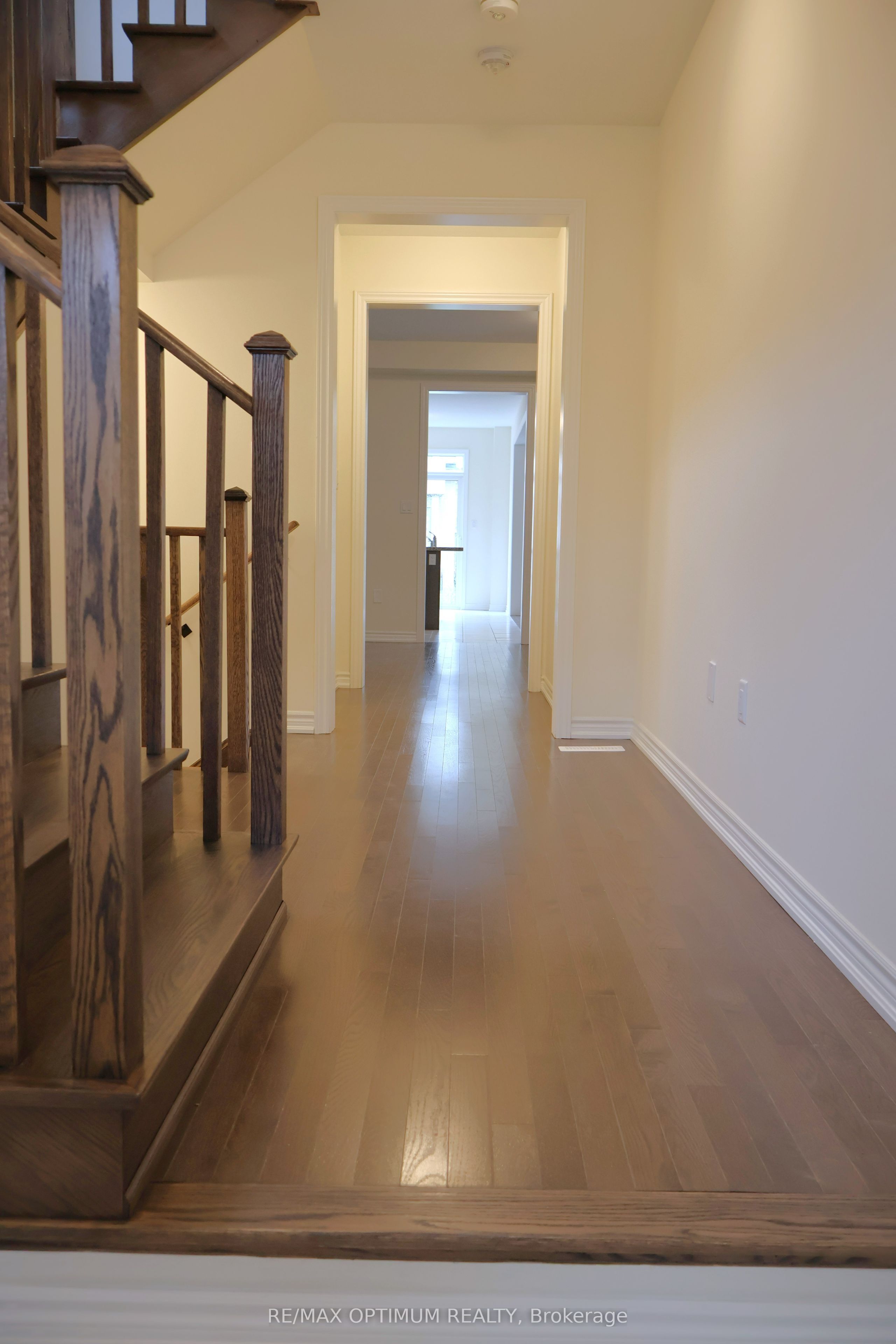 3 Armilia Place, Whitby, ON L1P 0N9 photo 5