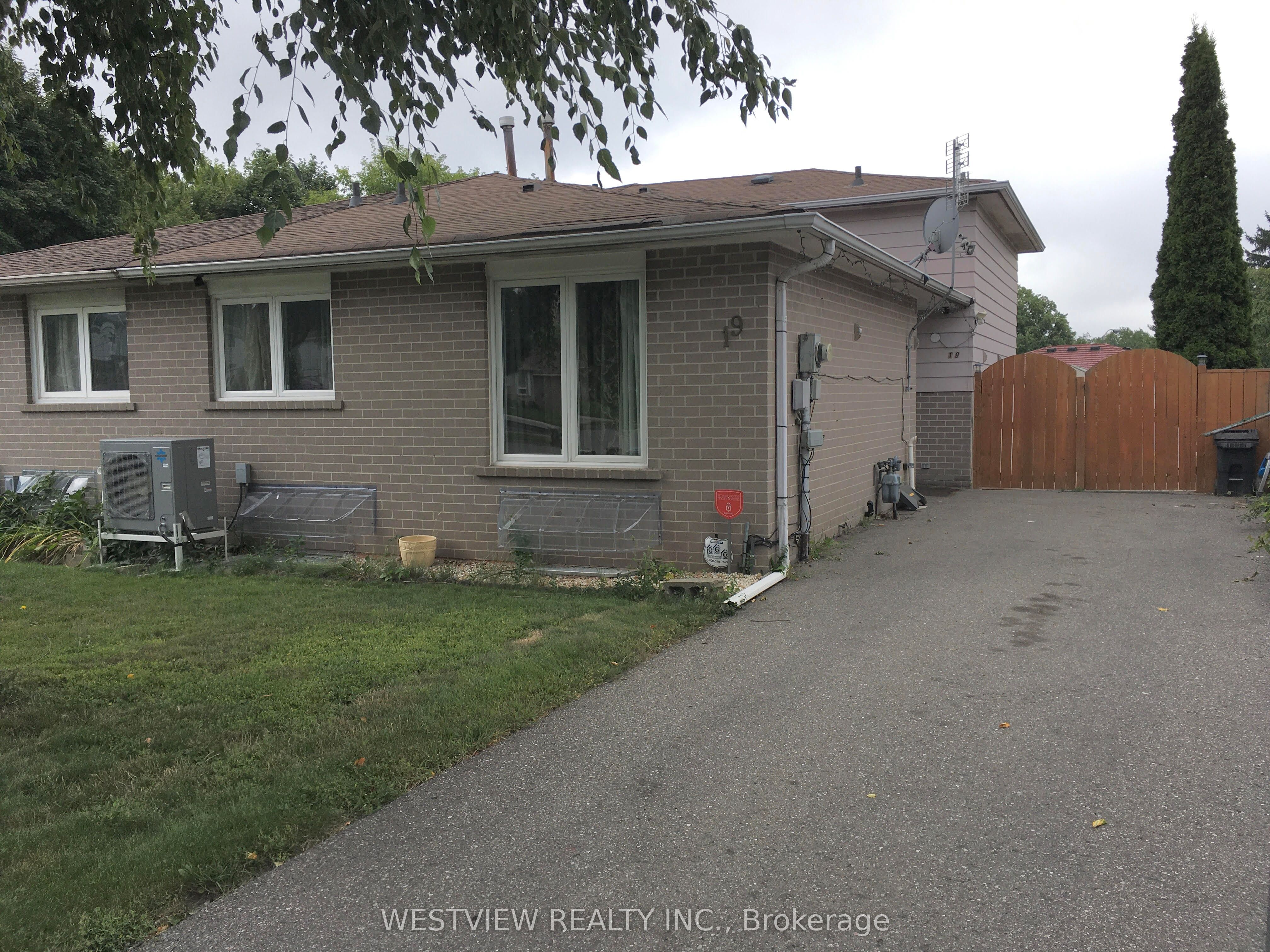 19 Coxworth Crescent, Toronto, ON M1B 1E2 photo 3