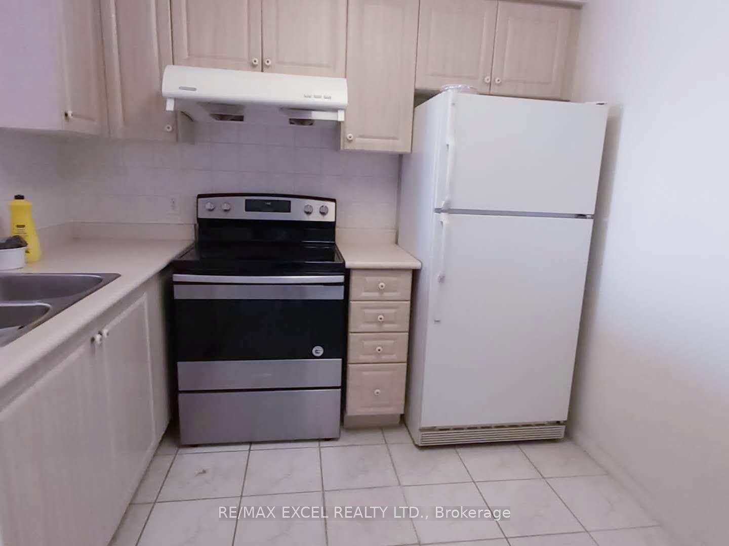 5001 Finch Avenue E 1206, Toronto, ON M1S 5J9 photo 4