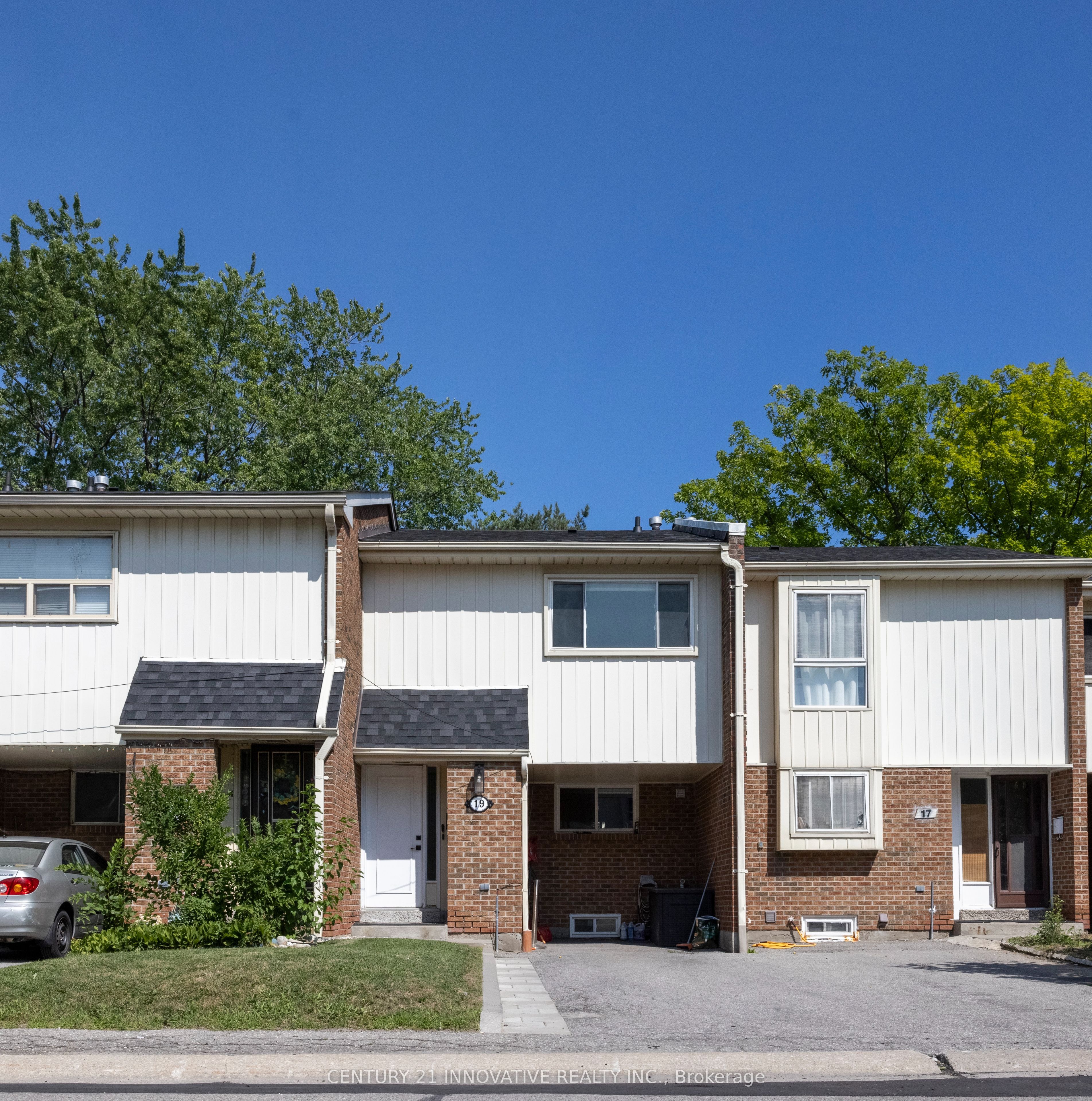 2451 Bridletowne Circle 19, Toronto, ON M1W 2Y4