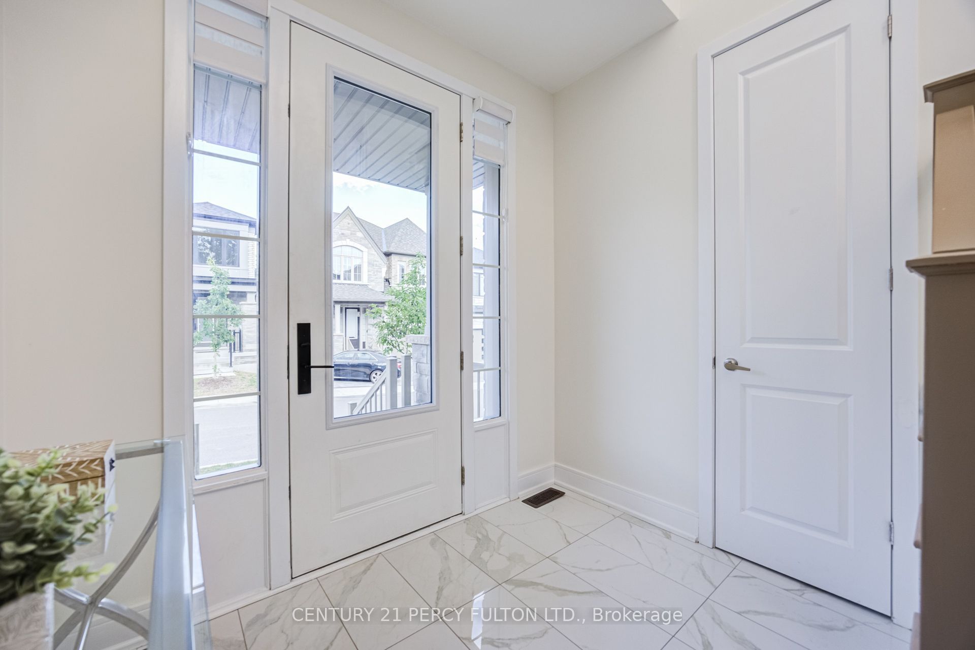 400 Finch Avenue 34, Pickering, ON L1V 0G7 photo 4