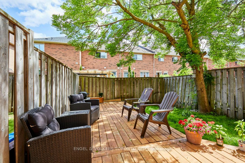 94 Wilkie Lane, Ajax, ON L1S 7S4 photo 4