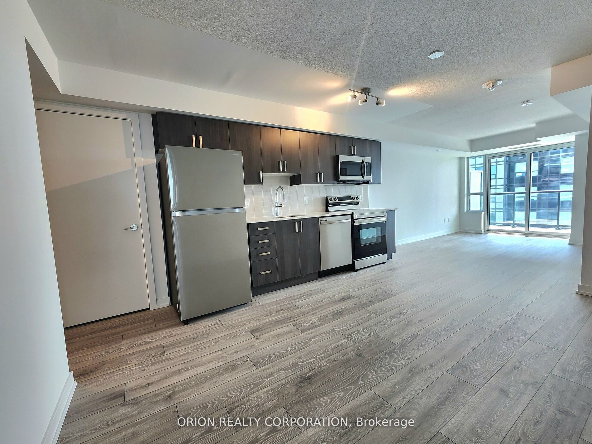 1455 Celebration Drive 1304, Pickering, ON L1W 0C3
