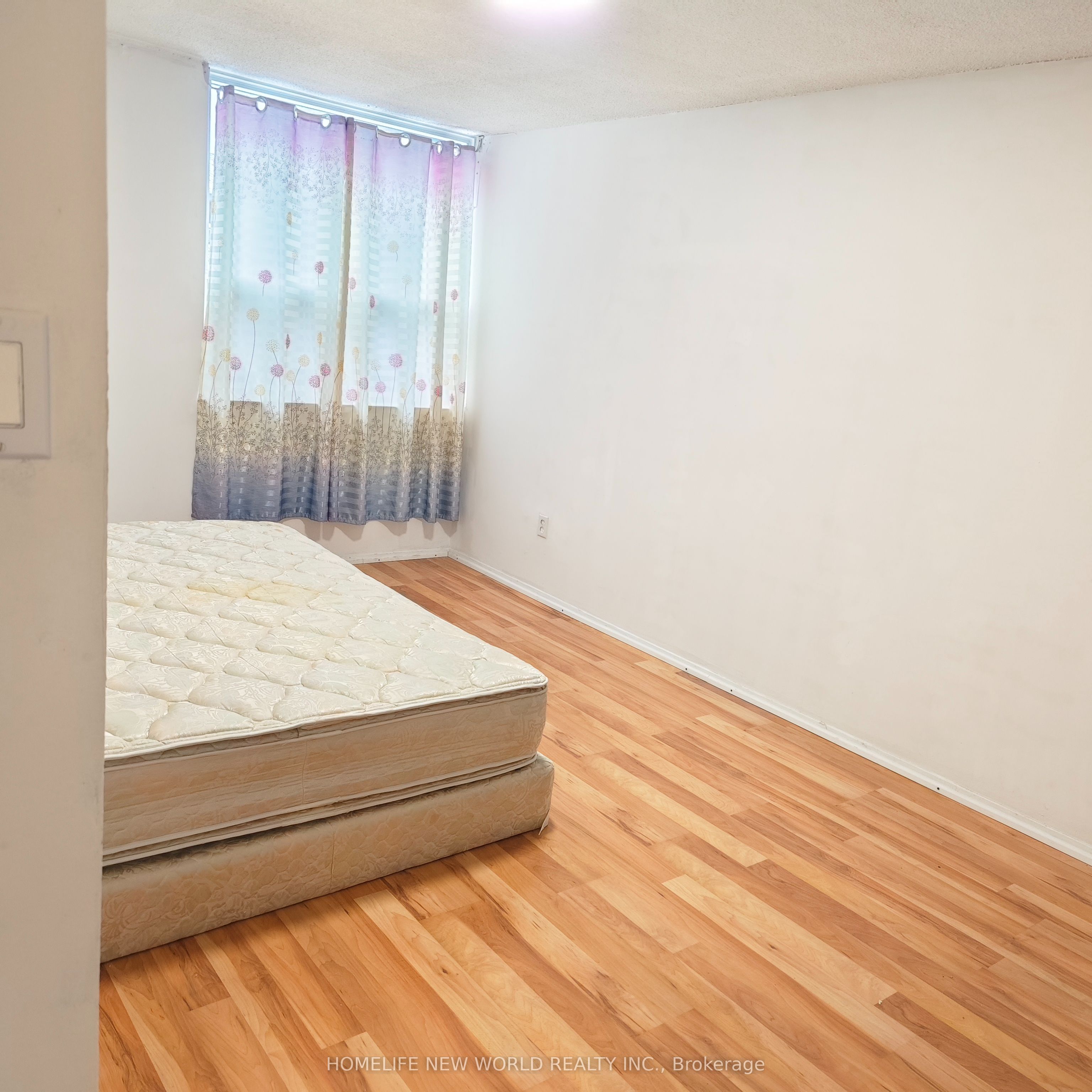 4064 Lawrence Avenue E 606, Toronto, ON M1E 4V6 photo 3