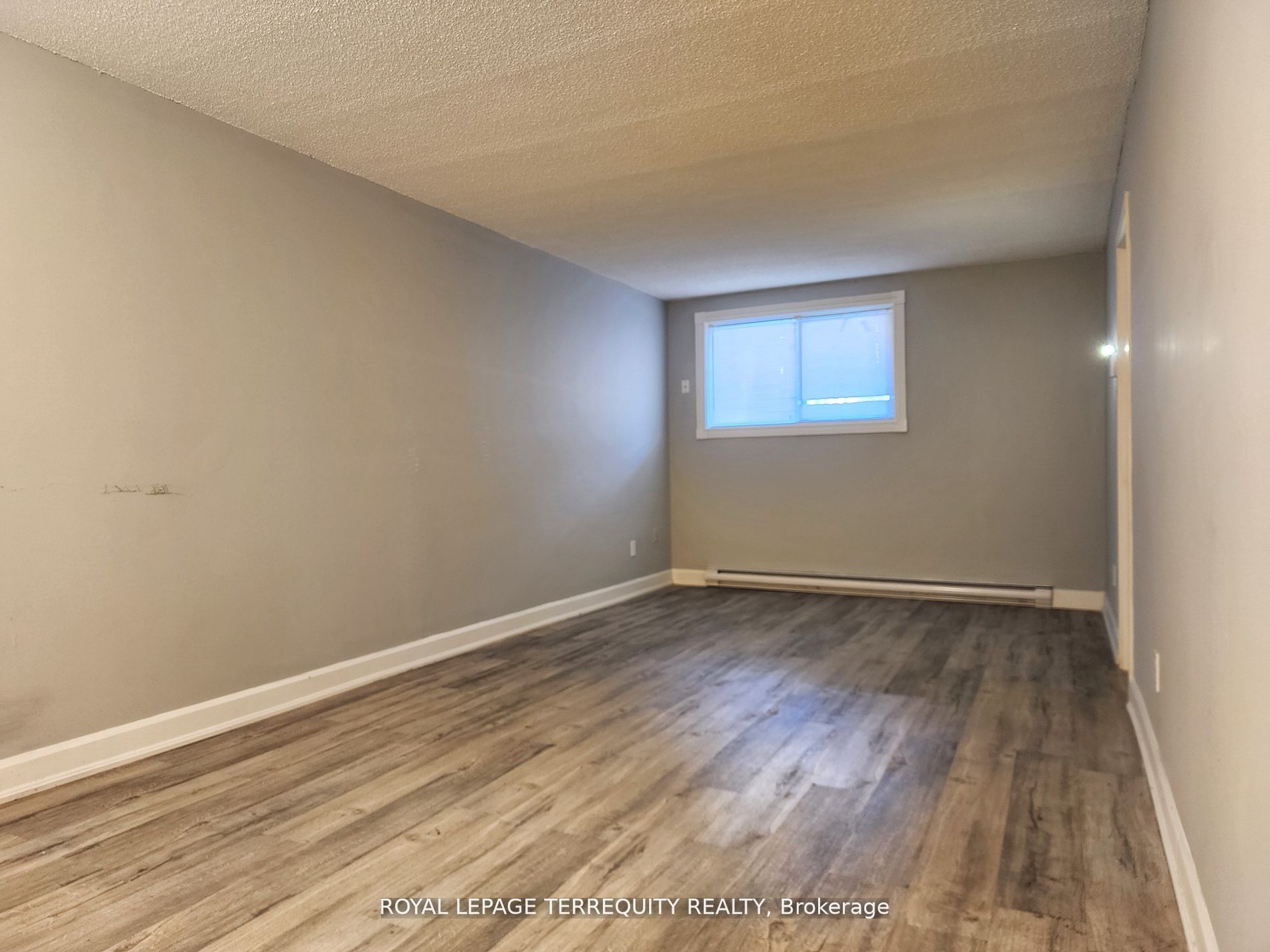 207 Trent Street E 2, Whitby, ON L1N 1L7 photo 3