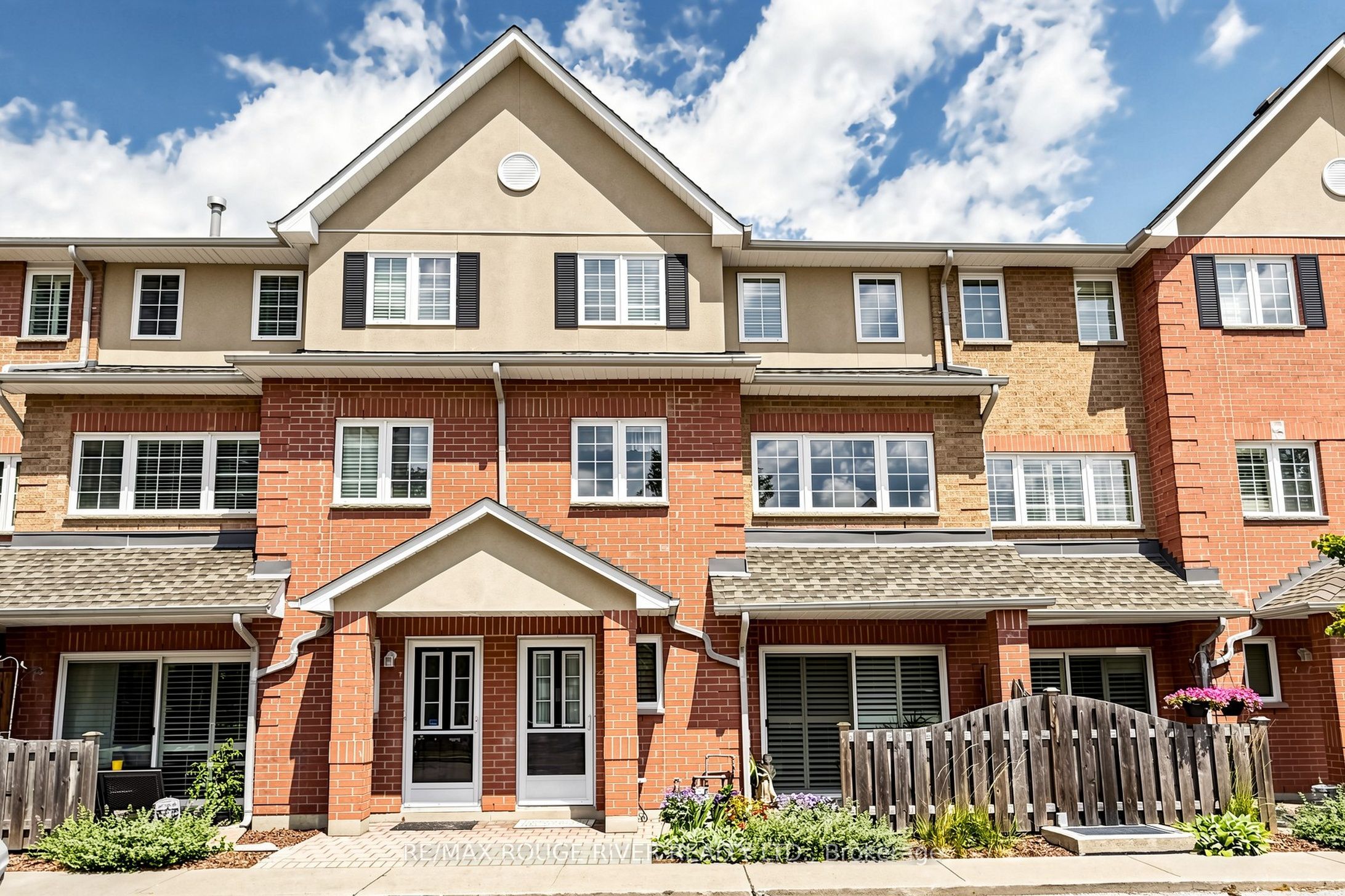 1400 The Esplanade N/A N 418, Pickering, ON L1V 6V2