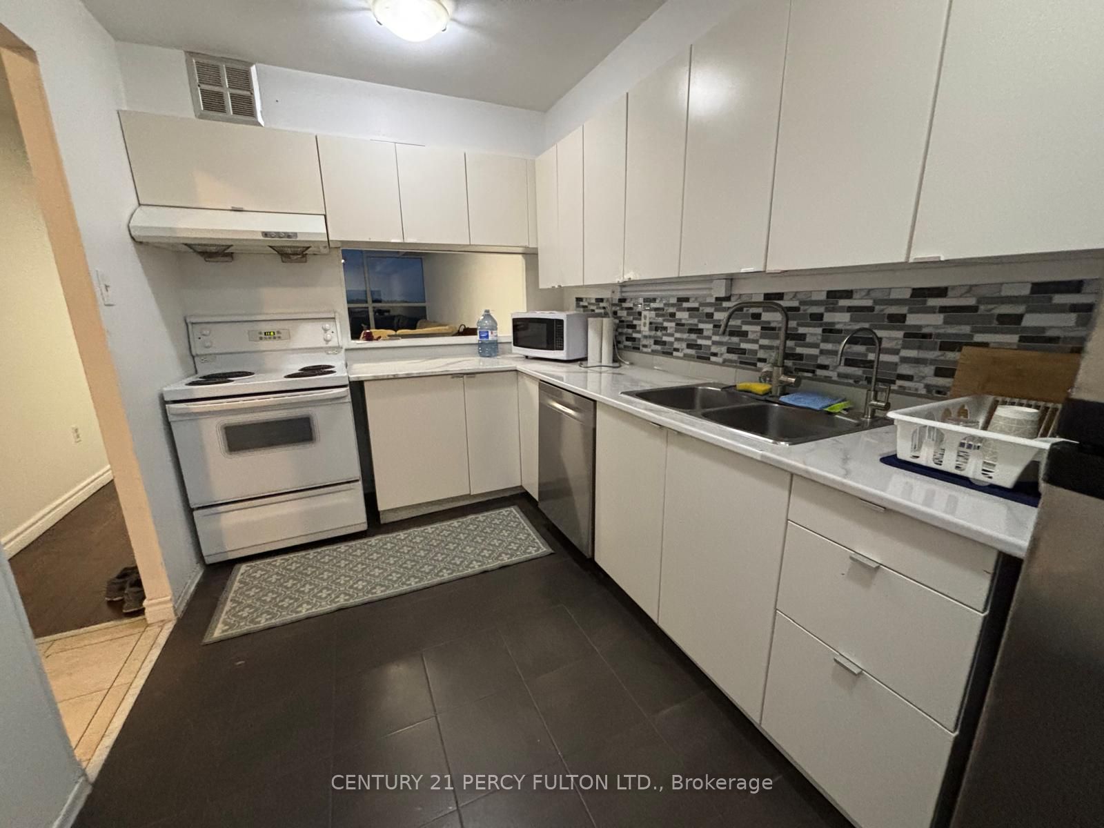 2365 Kennedy Road 1503, Toronto, ON M1T 3S6 photo 3