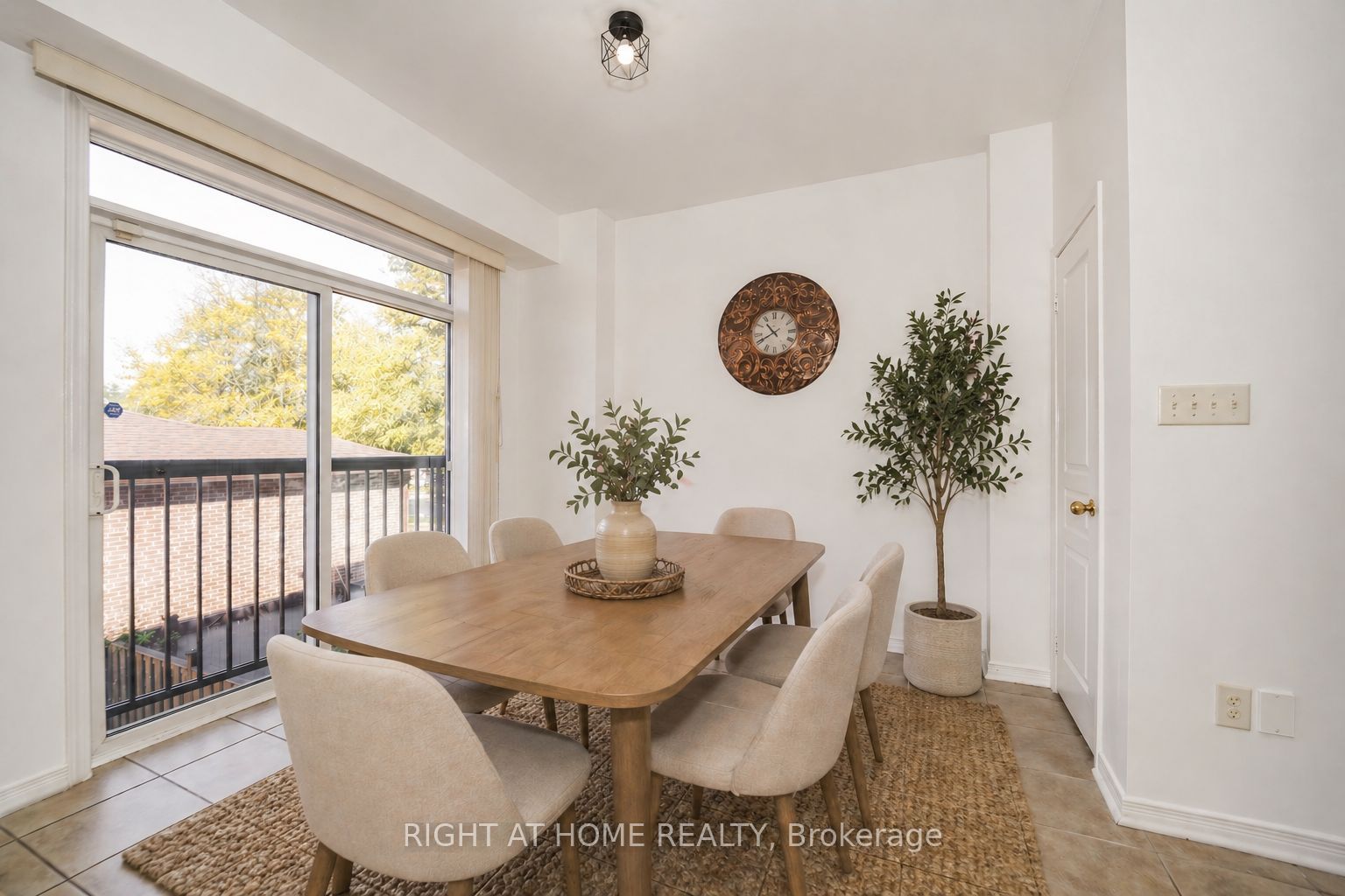 48 Curran Hall Crescent, Toronto, ON M1G 0A2 photo 5