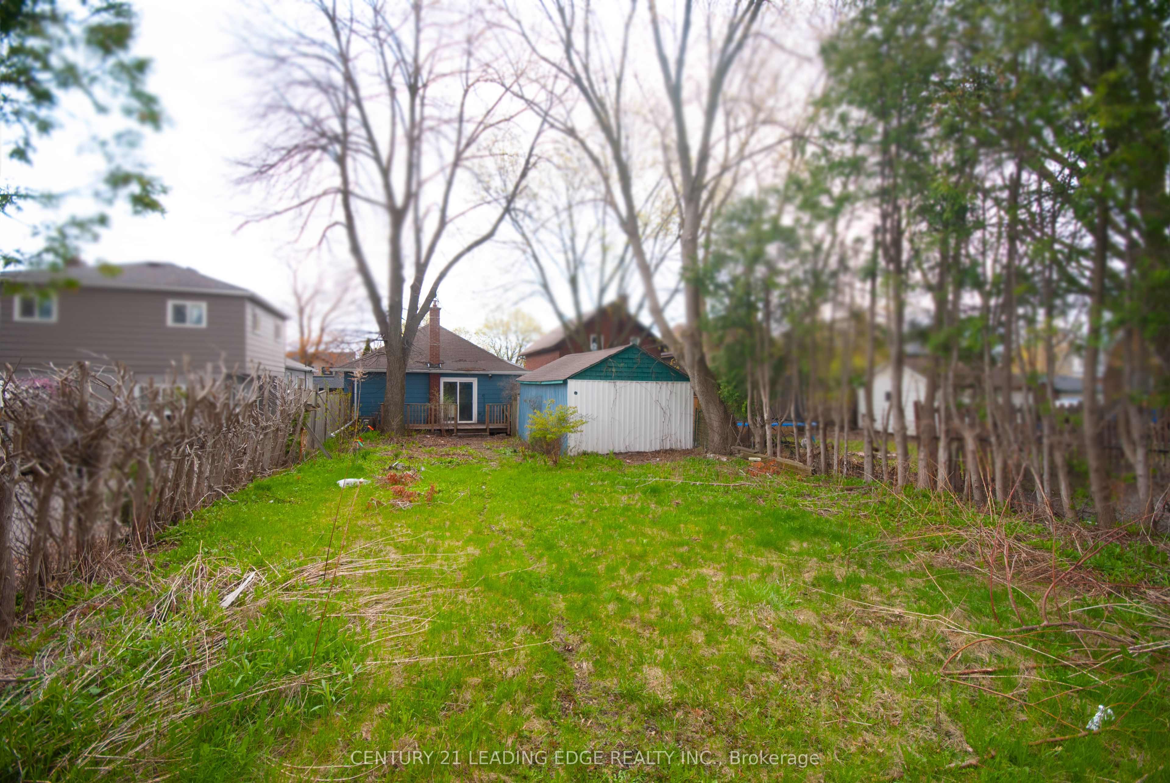 208 Oshawa Boulevard N, Oshawa, ON L1G 5S9 photo 3