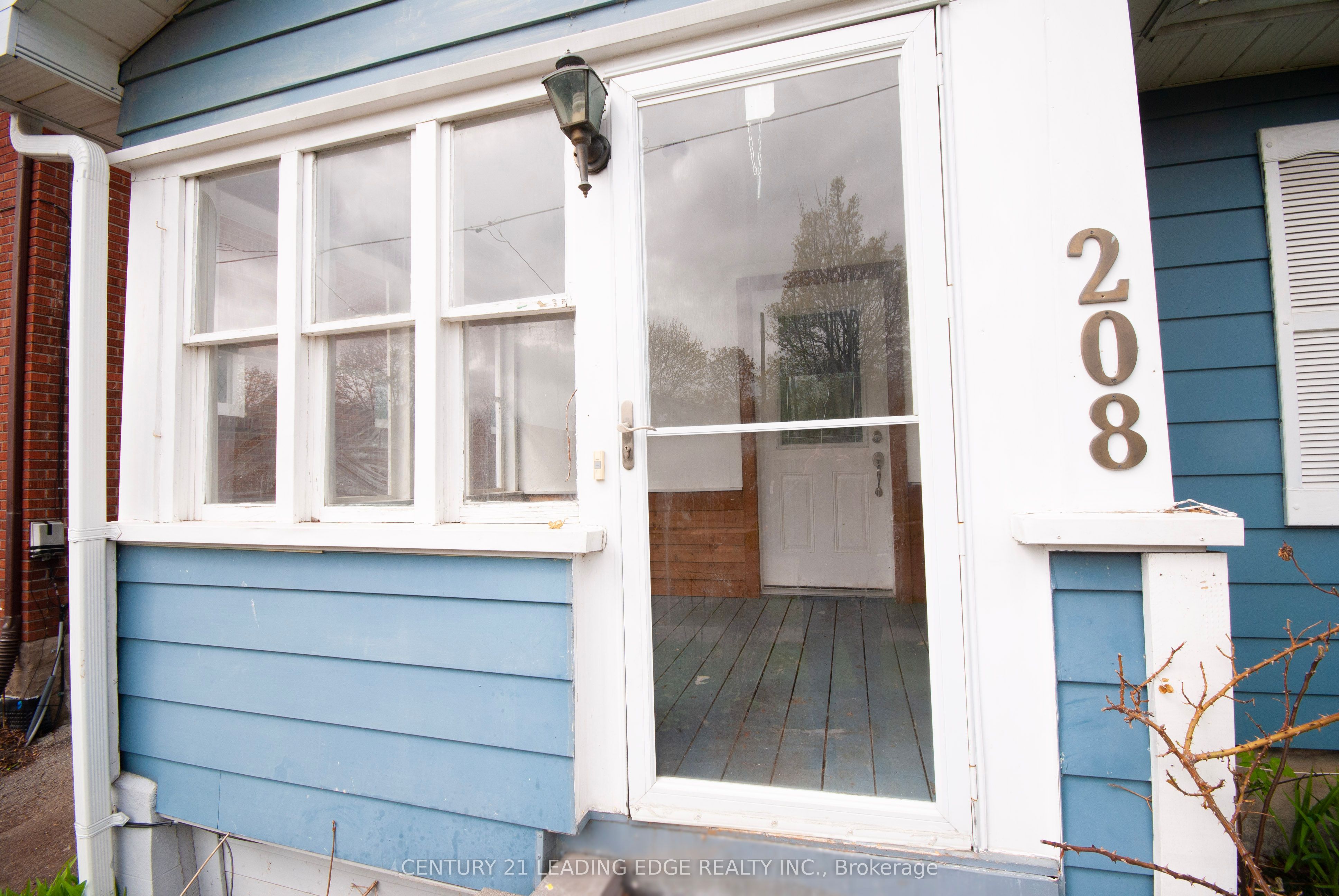 208 Oshawa Boulevard N, Oshawa, ON L1G 5S9 photo 5