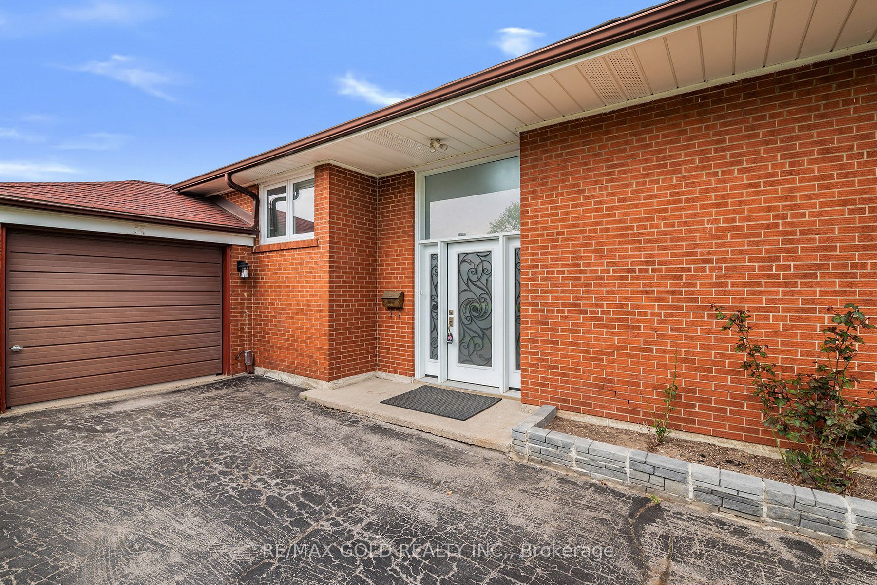 3 Willamere Drive, Toronto, ON M1M 1W5 photo 2