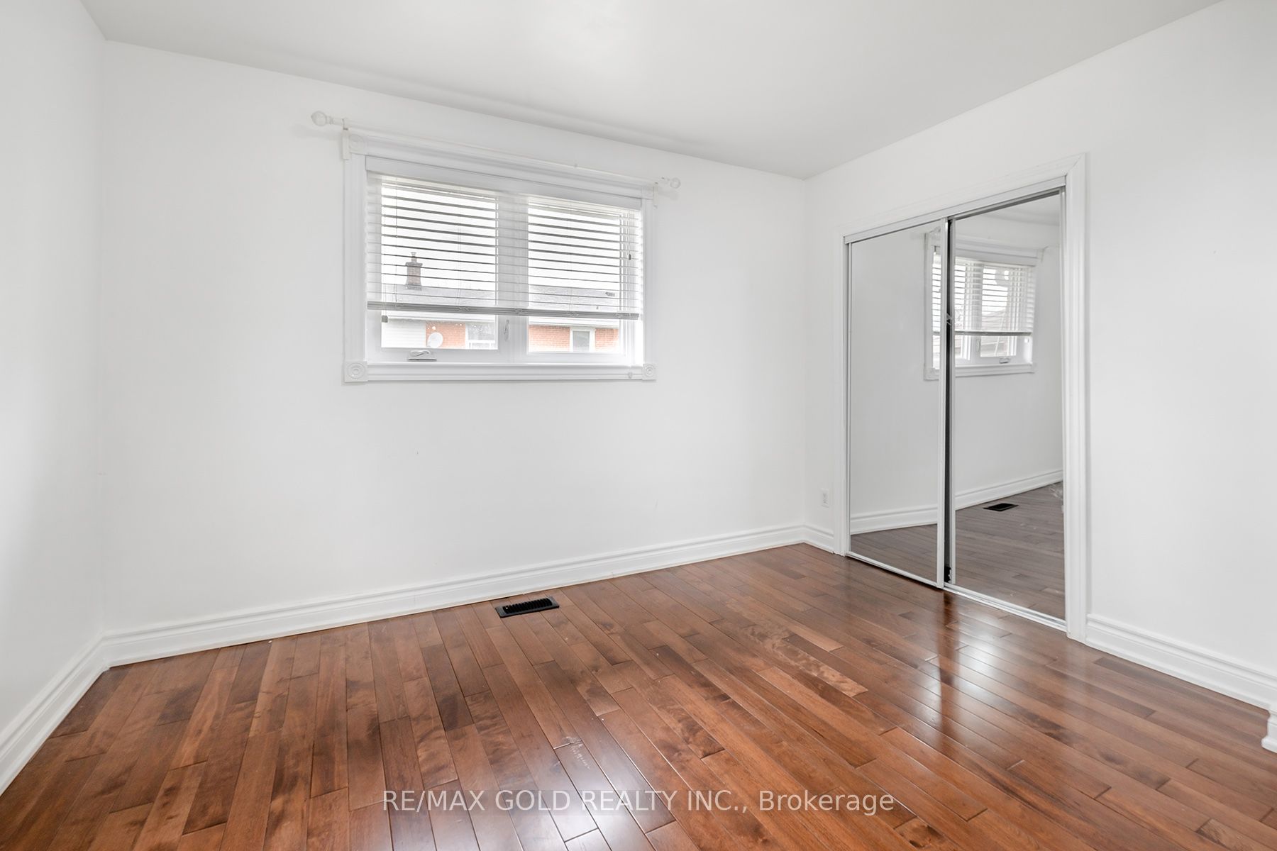 3 Willamere Drive, Toronto, ON M1M 1W5 photo 5
