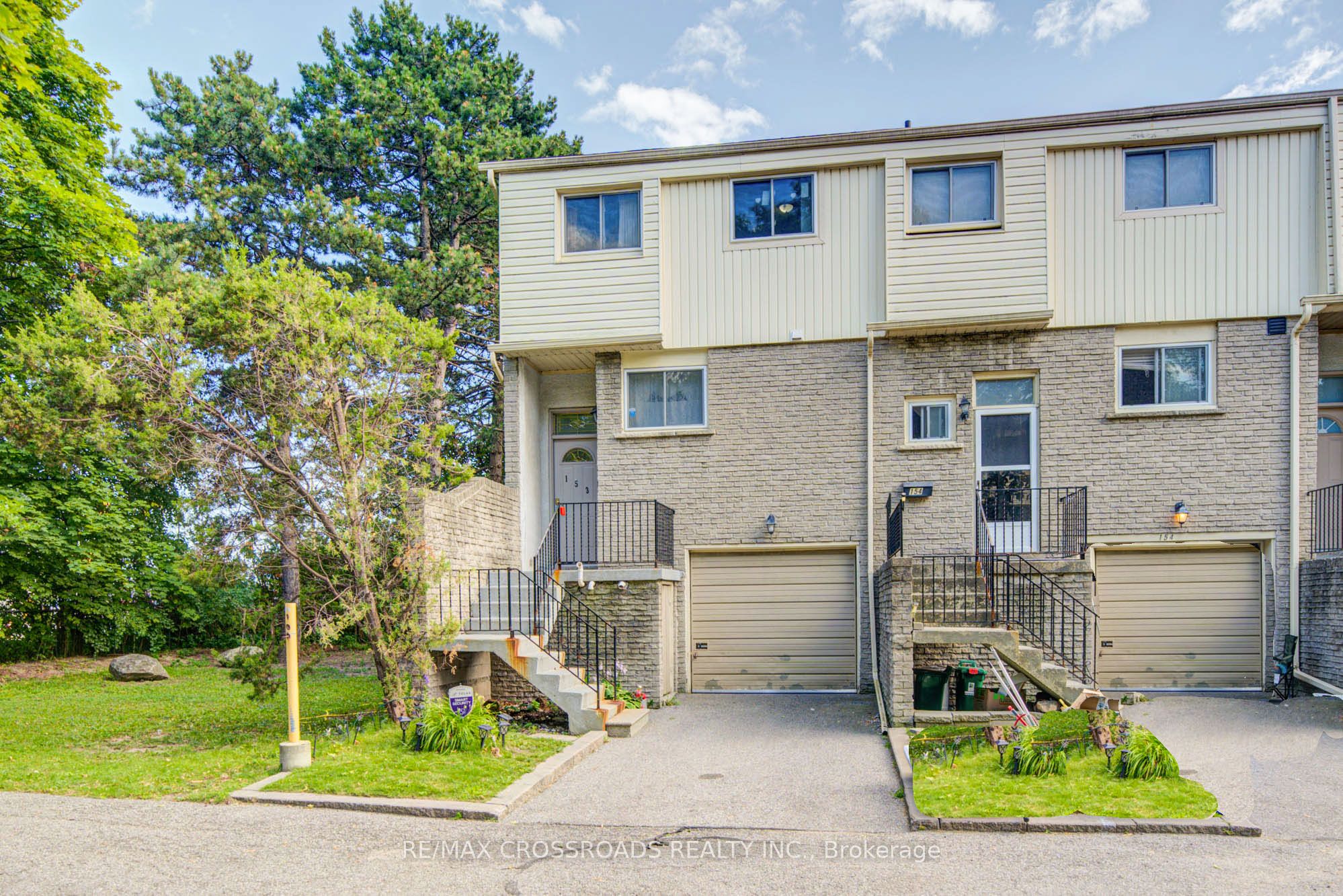 1915 Denmar Road 153, Pickering, ON L1V 3E1