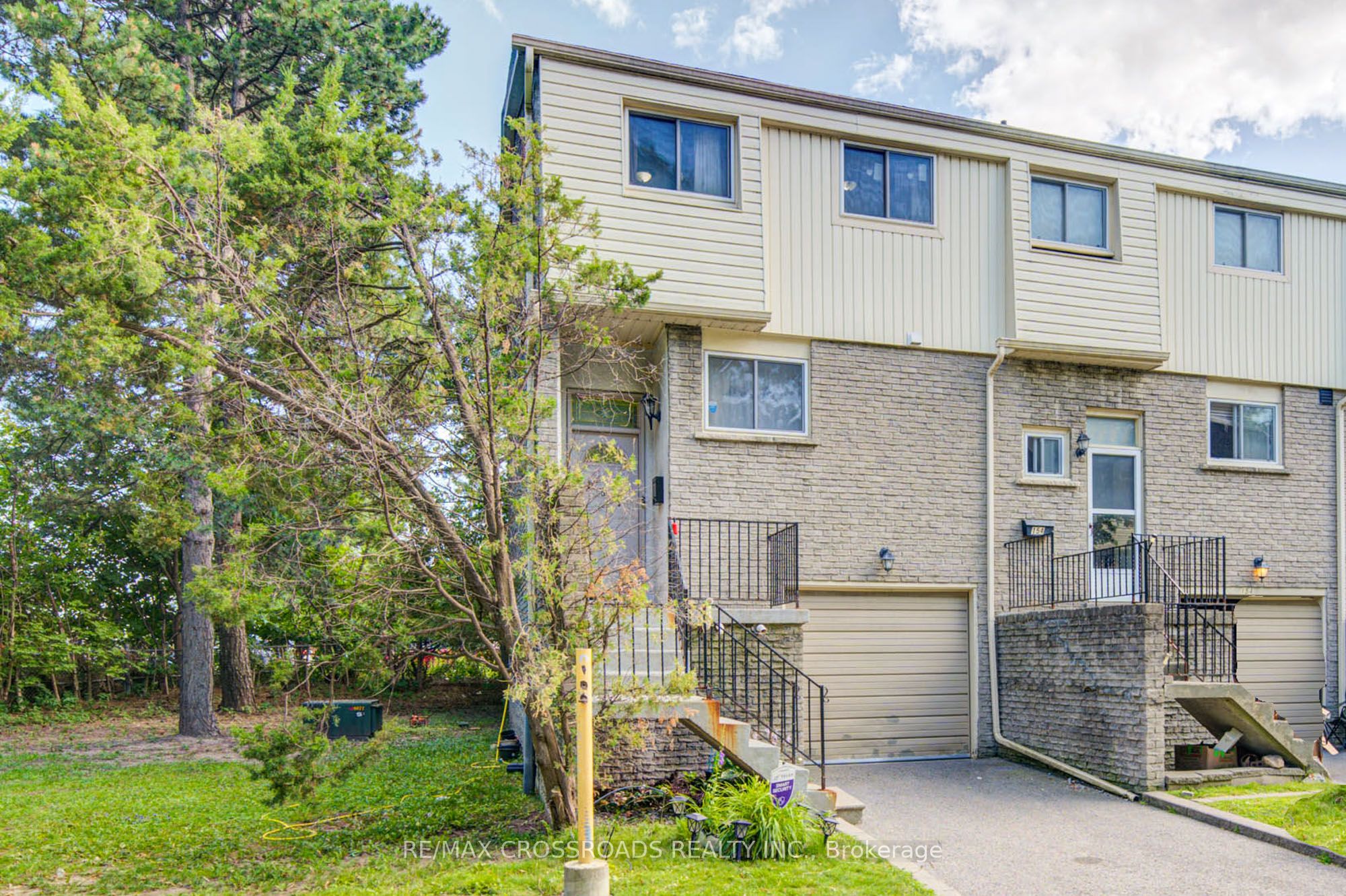 1915 Denmar Road 153, Pickering, ON L1V 3E1 photo 2