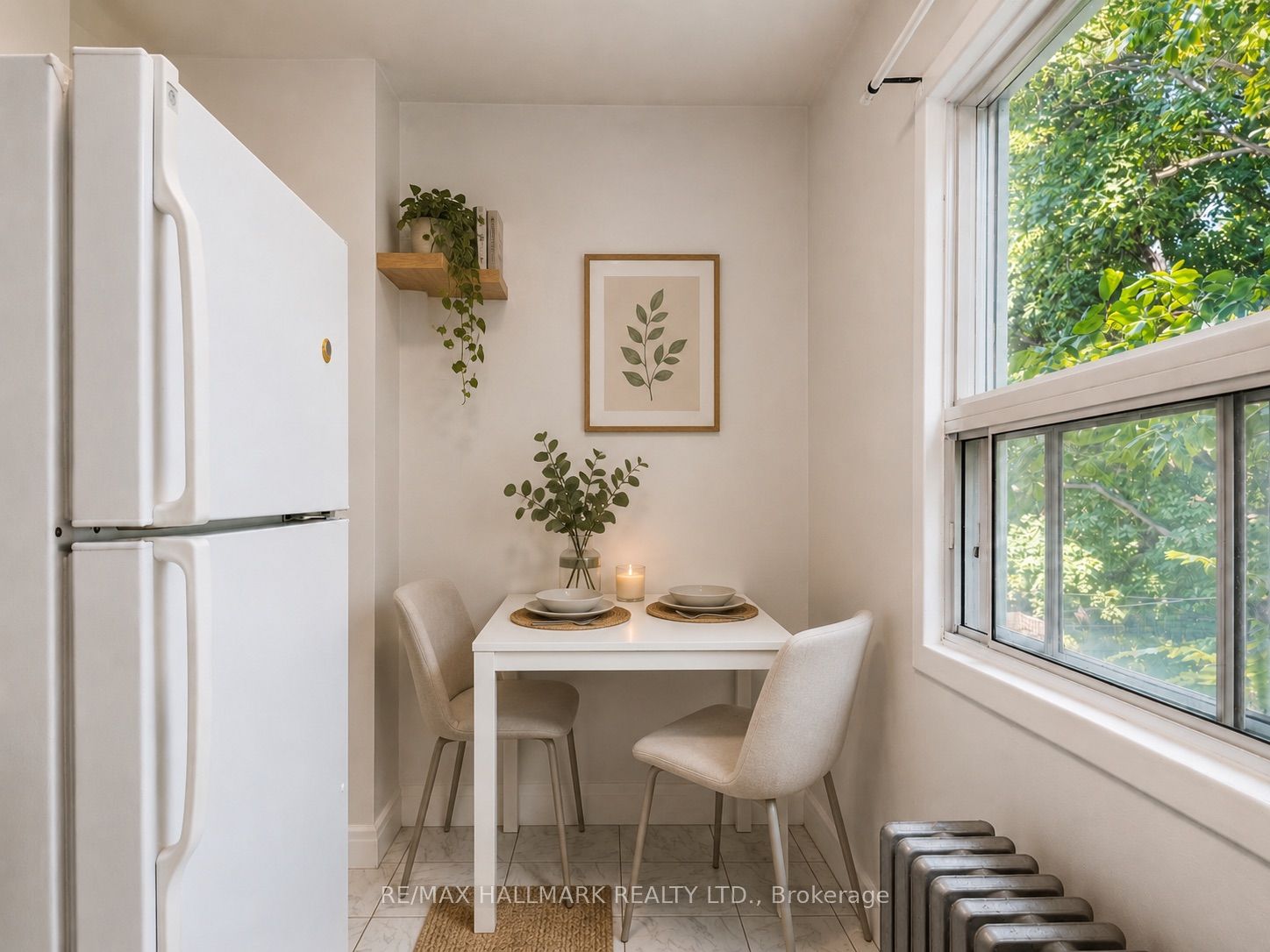 155 Drayton Avenue 3, Toronto, ON M4C 3M1 photo 4