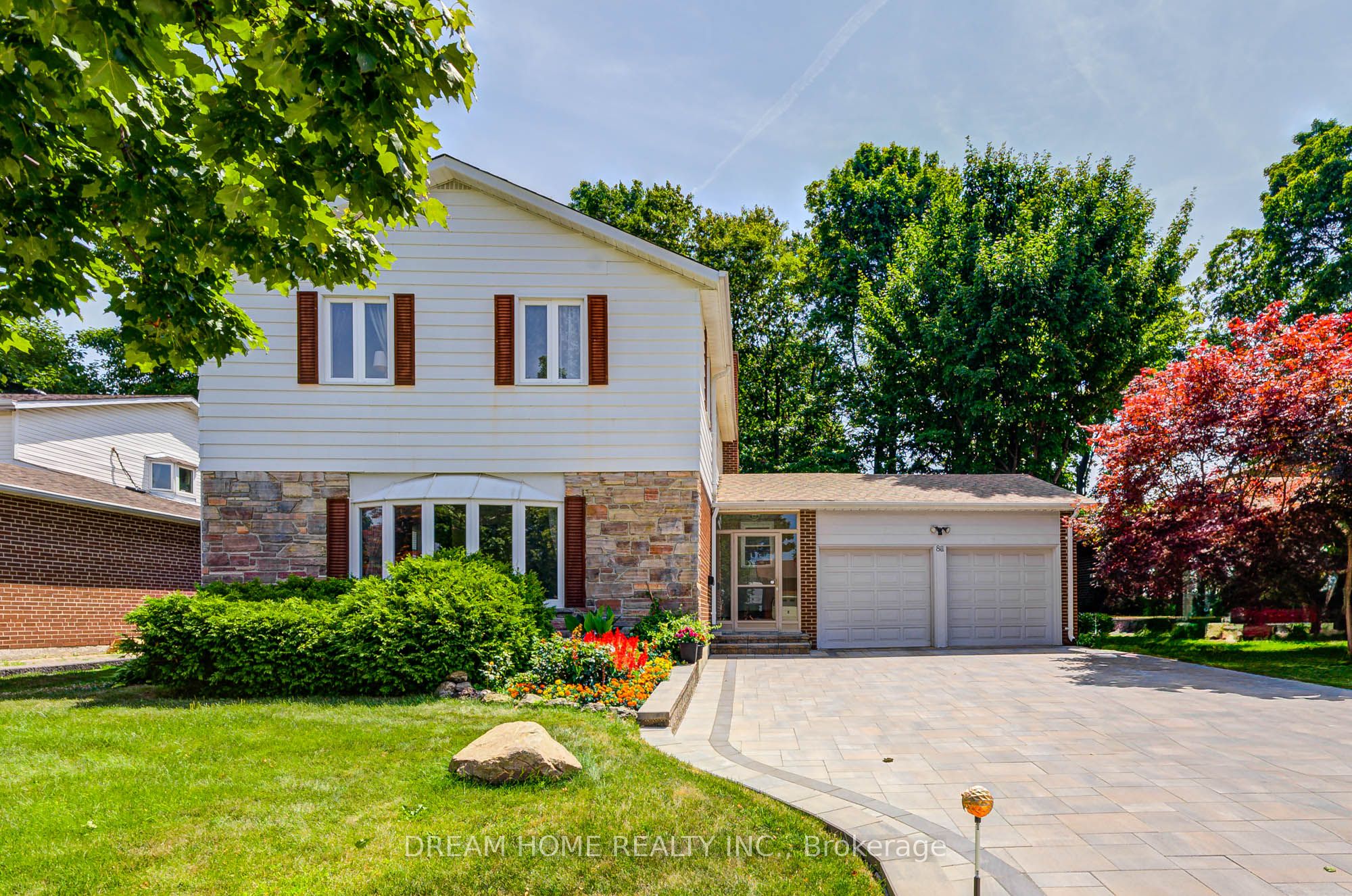 811 Huntingwood Drive, Toronto, ON M1T 2L8 photo 5