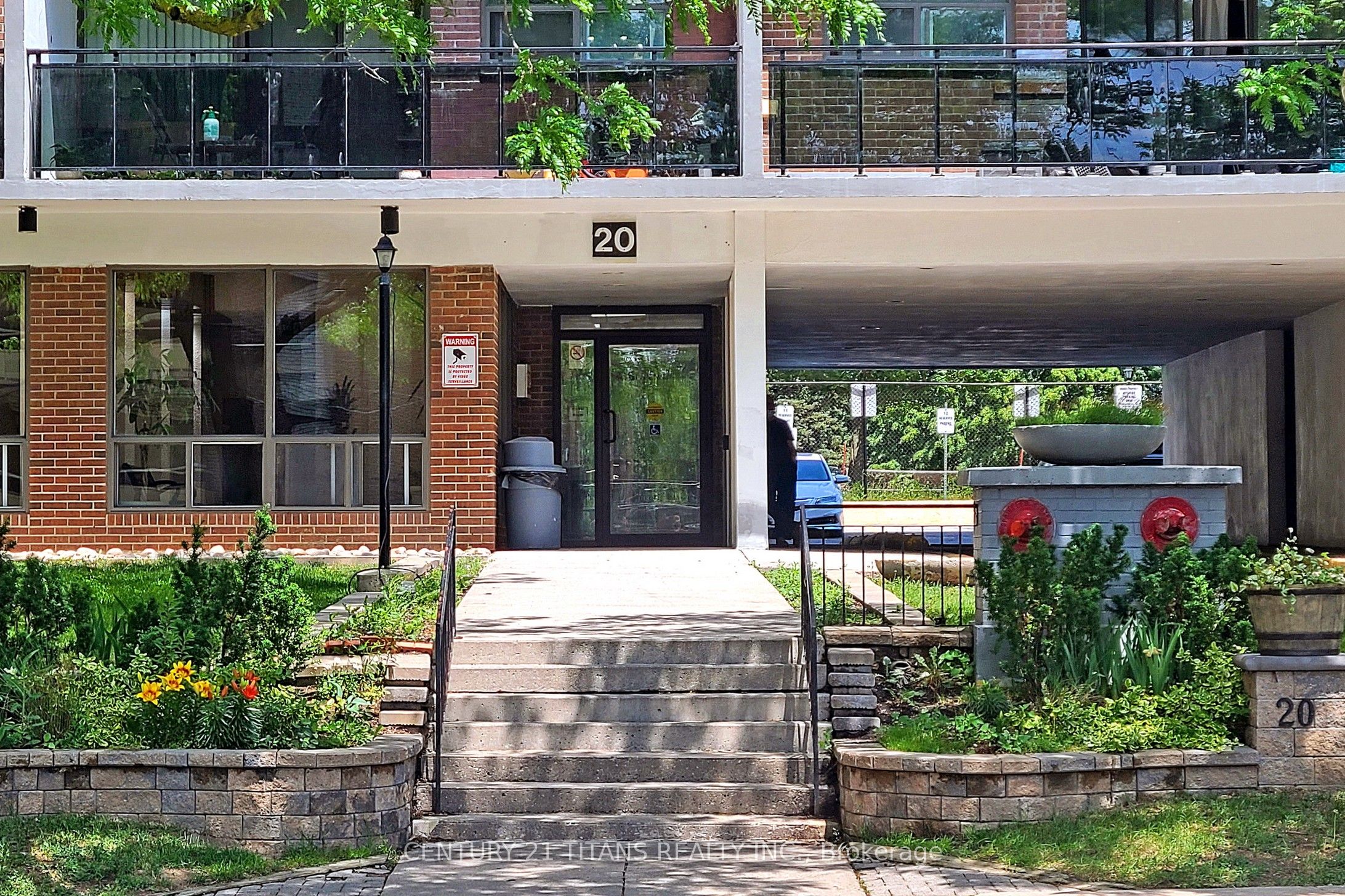20 Gilder Drive 1208, Toronto, ON M1K 5E1 photo 5