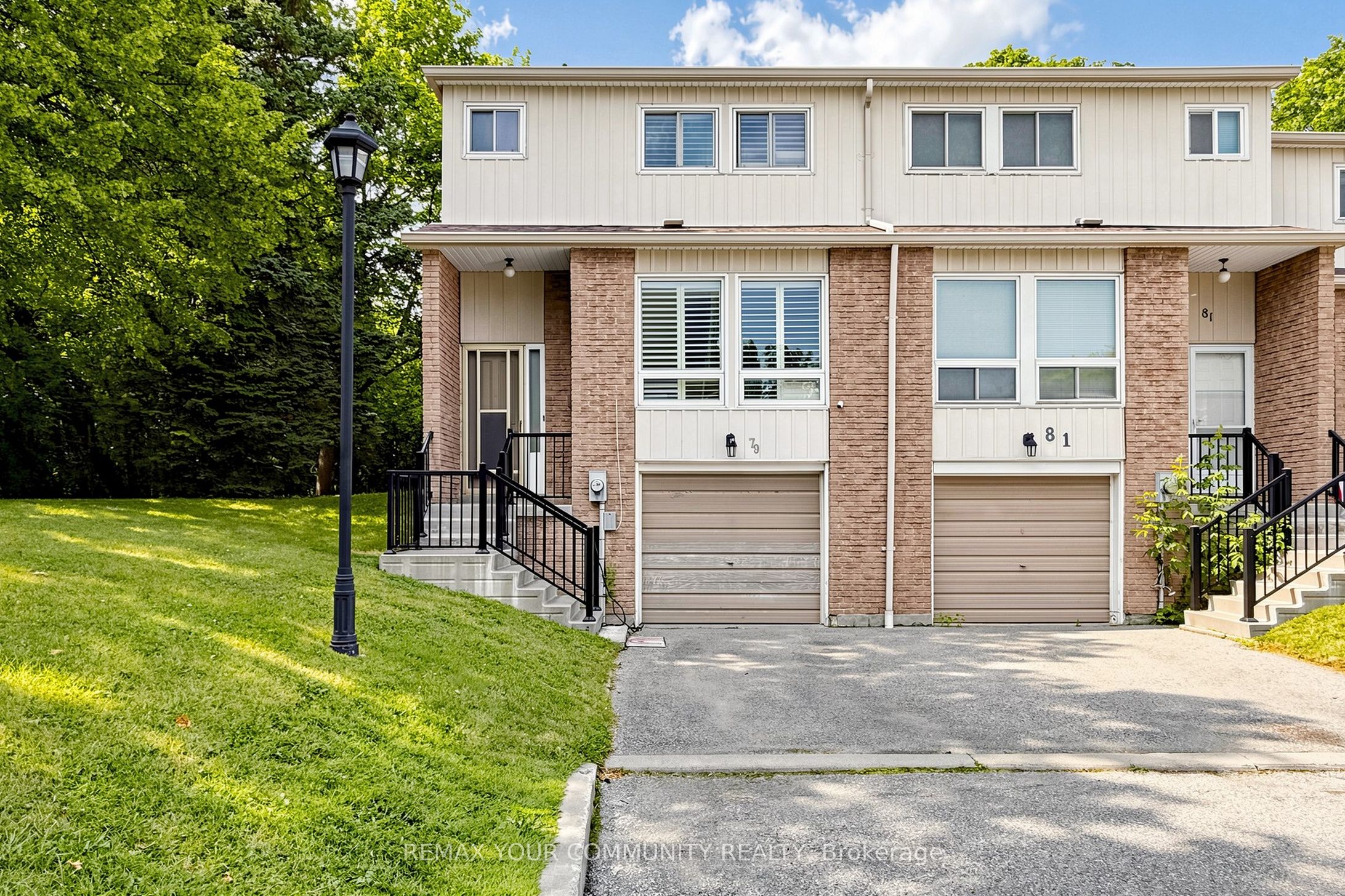 79 Willow Lane 79, Ajax, ON L1S 6E7