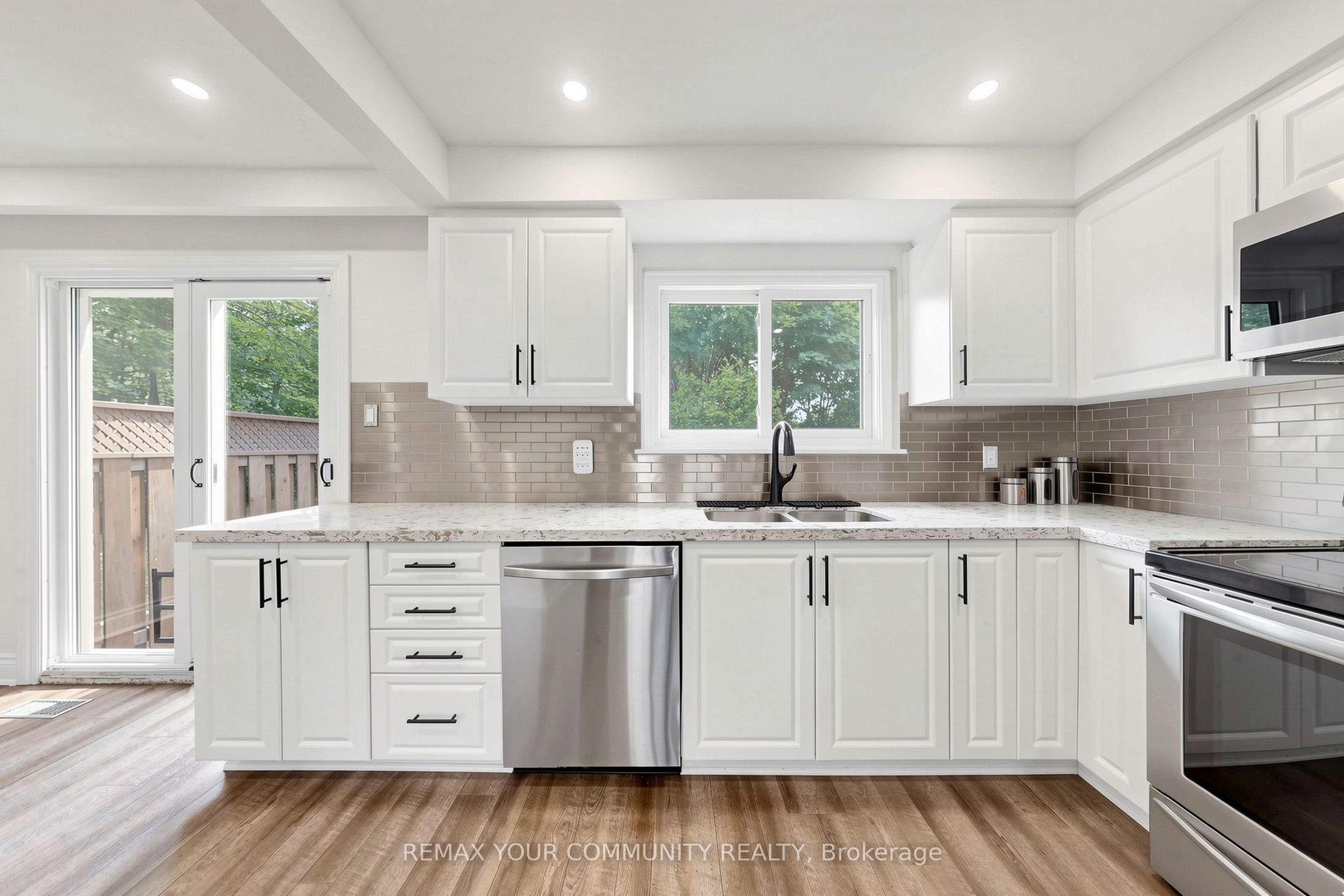 79 Willow Lane 79, Ajax, ON L1S 6E7 photo 5