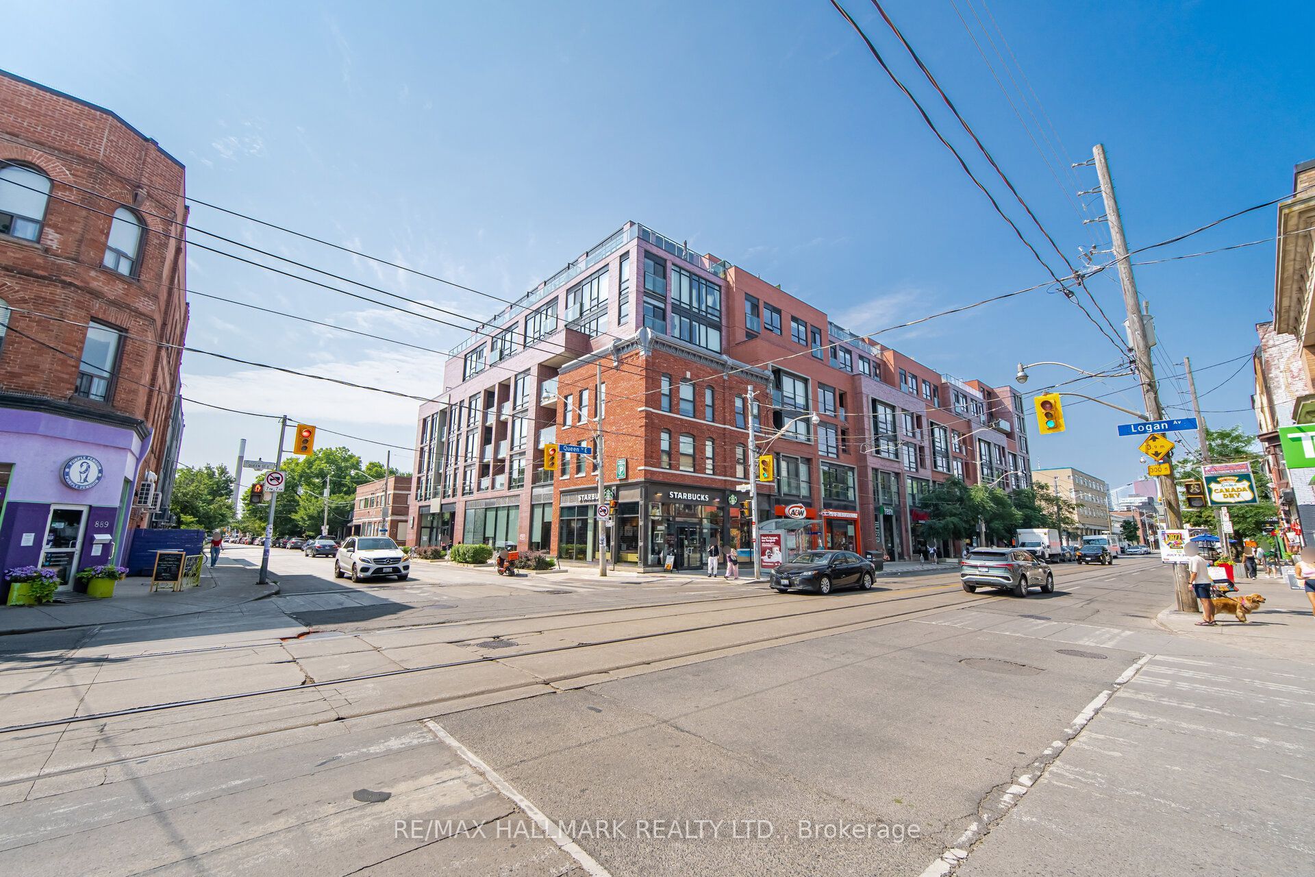 246 Logan Avenue 518, Toronto, ON M4M 0E9 photo 3