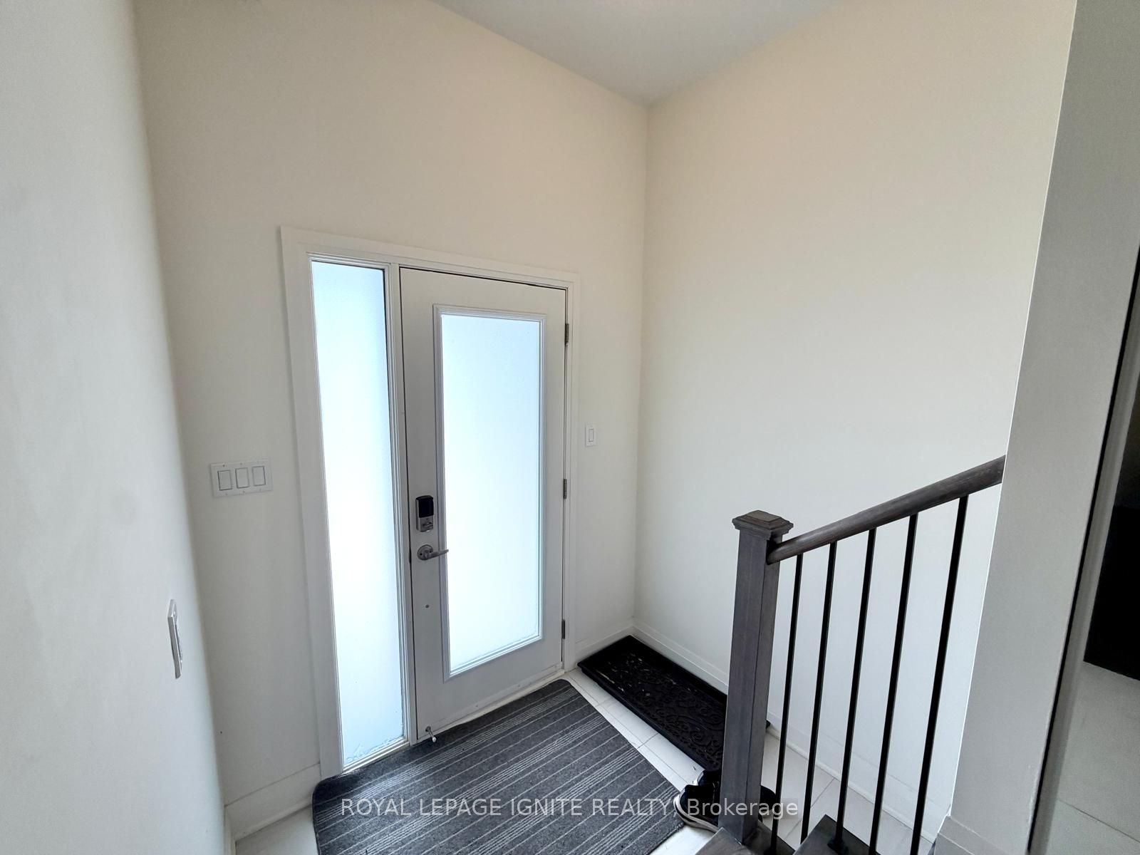 559 Port Darlington Road, Clarington, ON L1C 7E9 photo 3